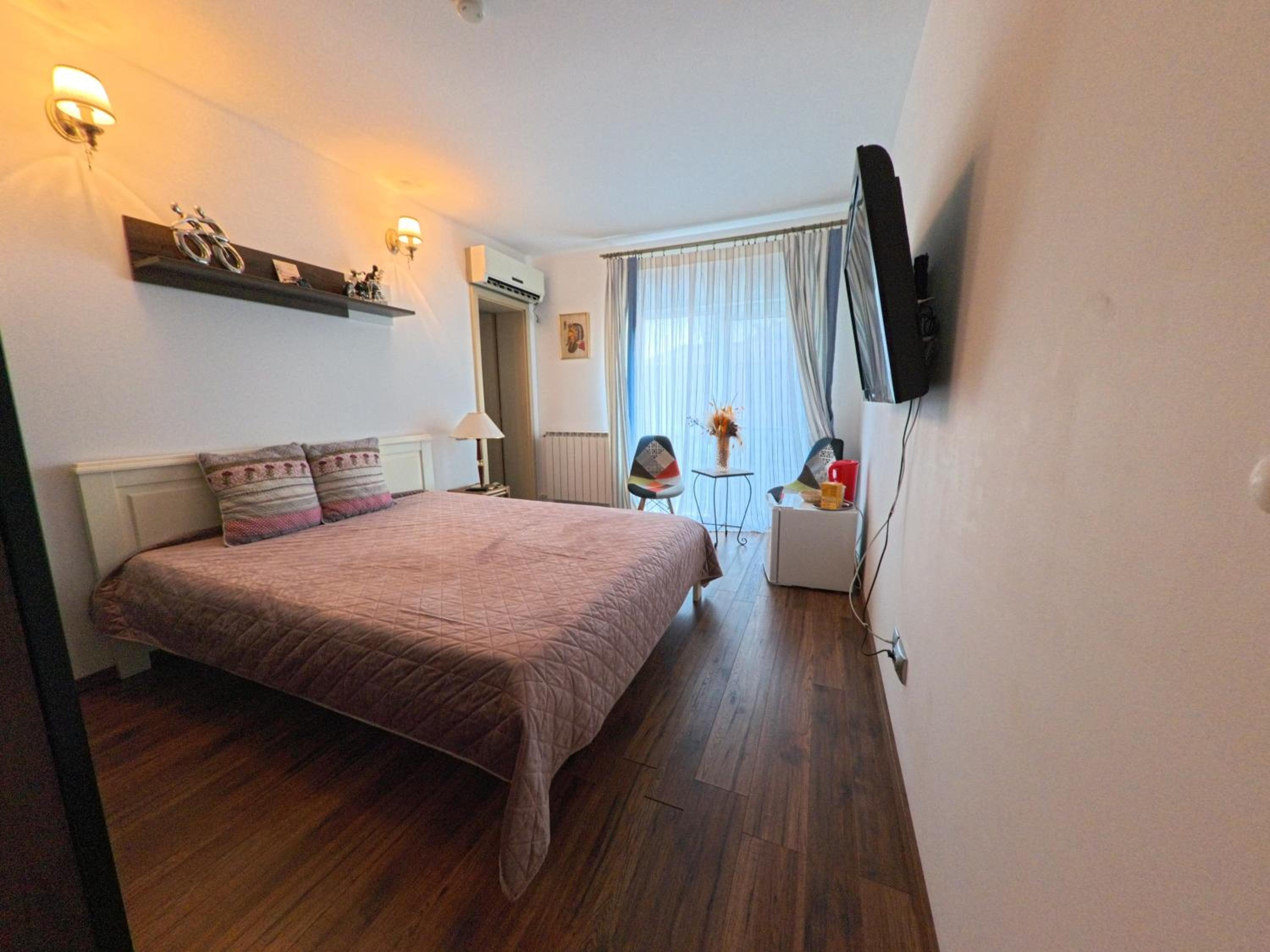 Double Room with Private Bathroom