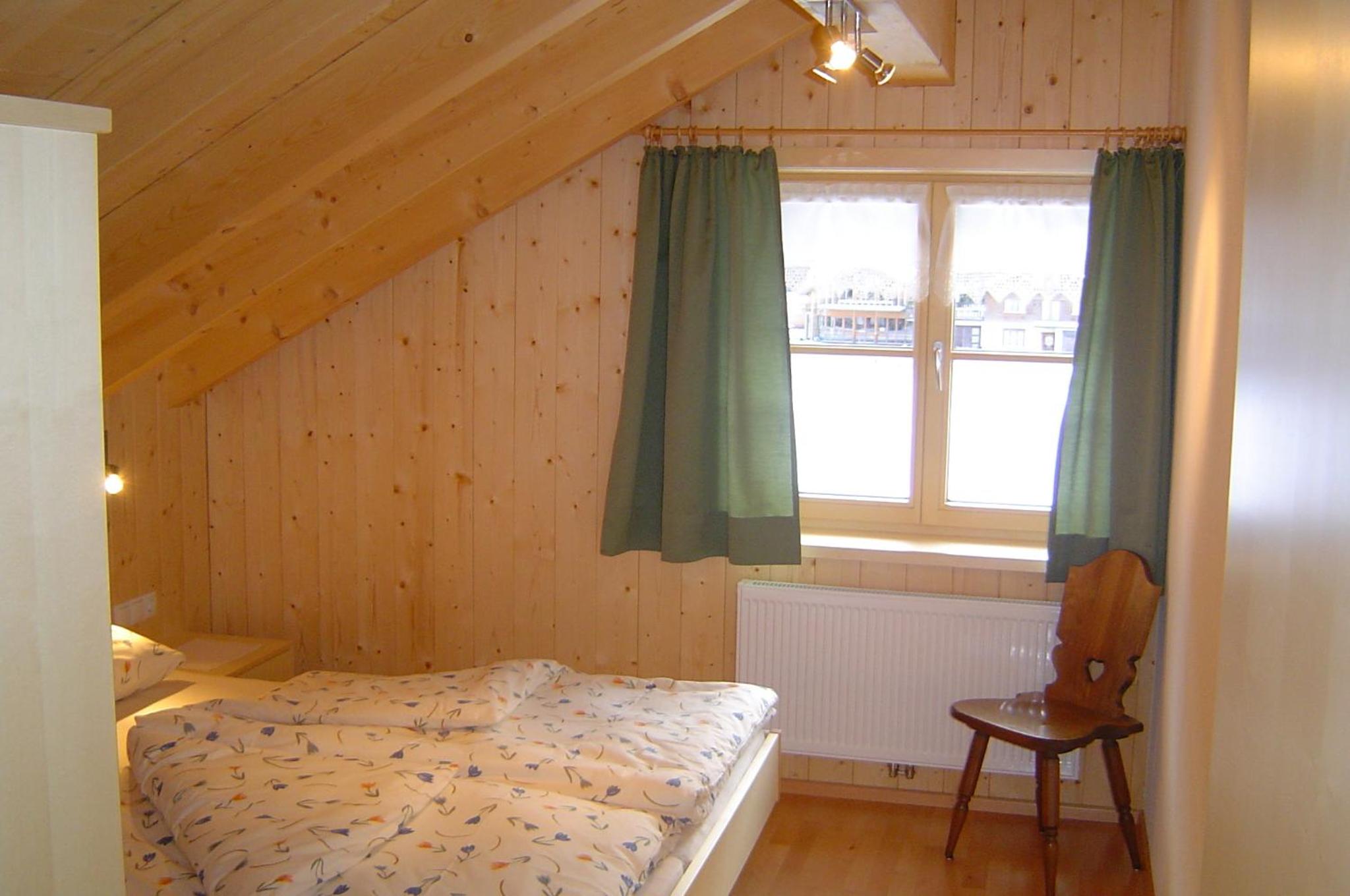 Two-Bedroom Apartment with Balcony photo 3