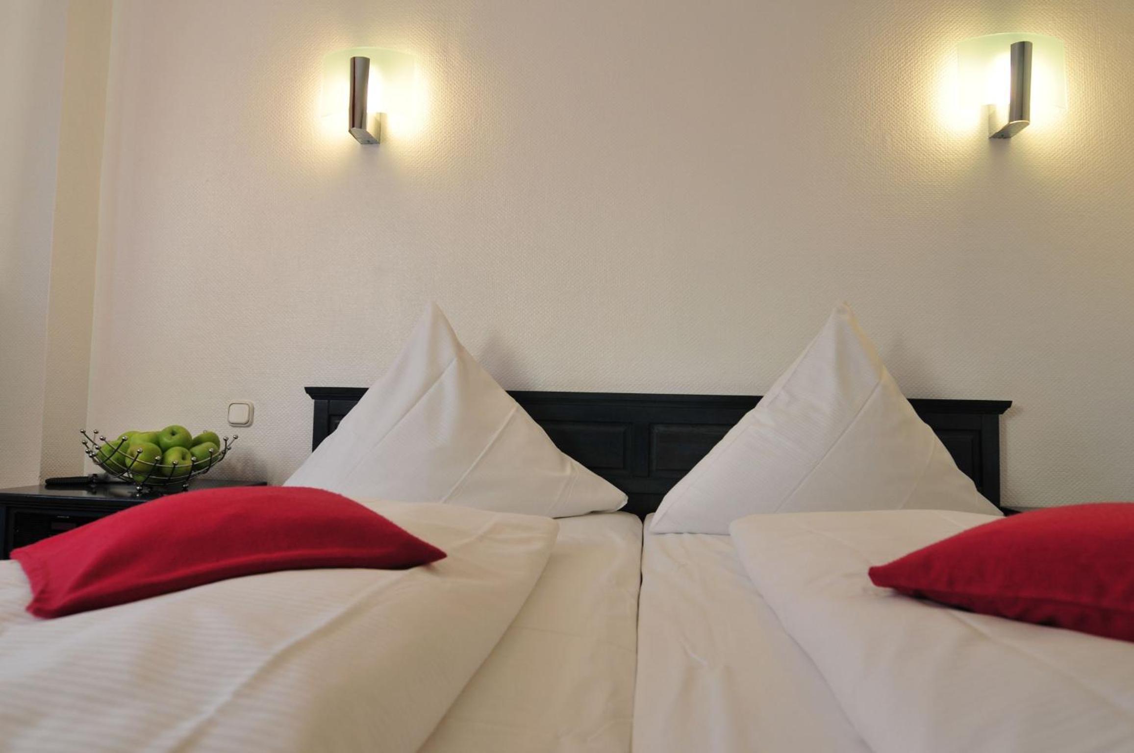 Triple Room - Photo 1