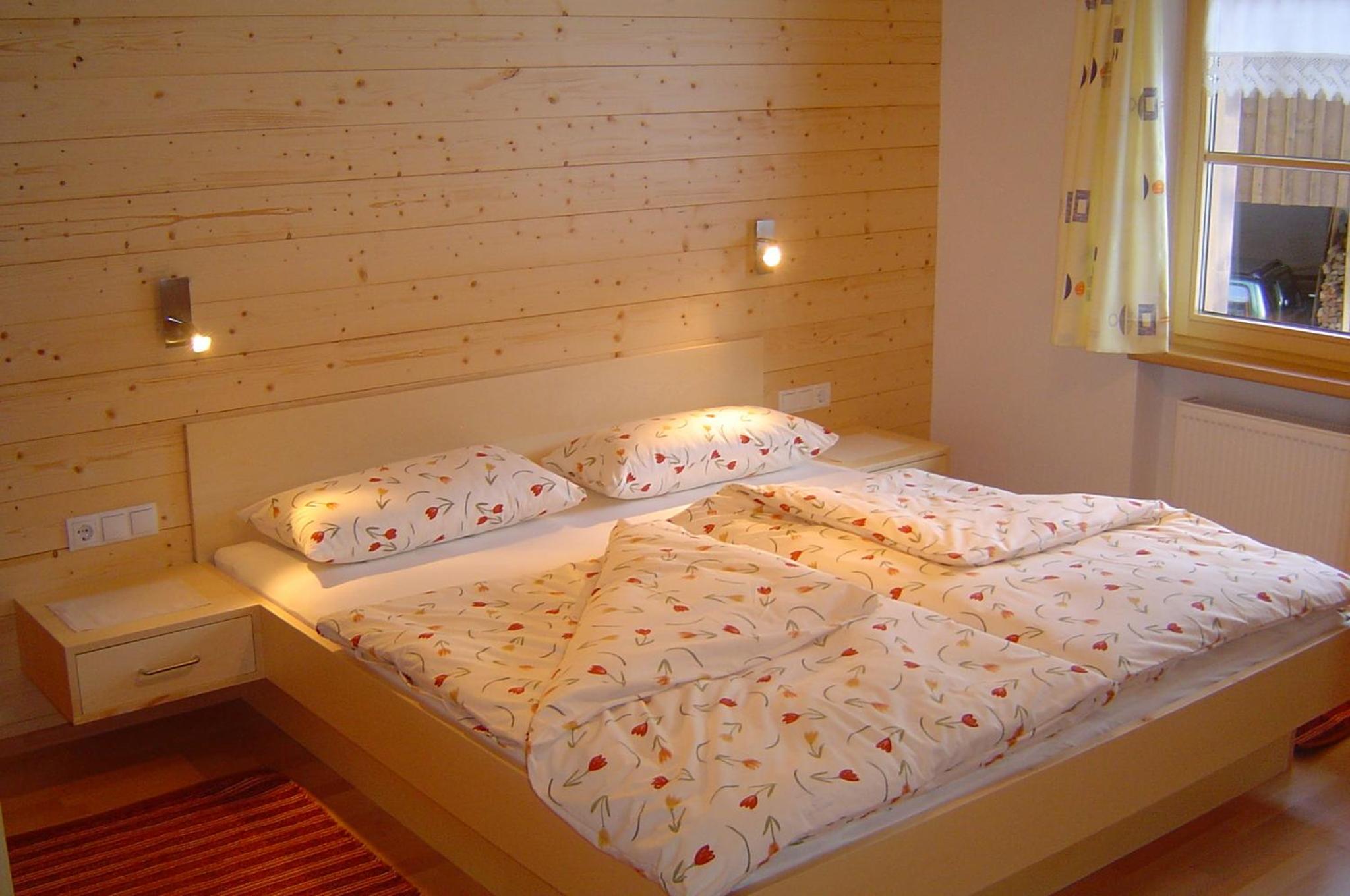 Two-Bedroom Apartment with Balcony photo 1