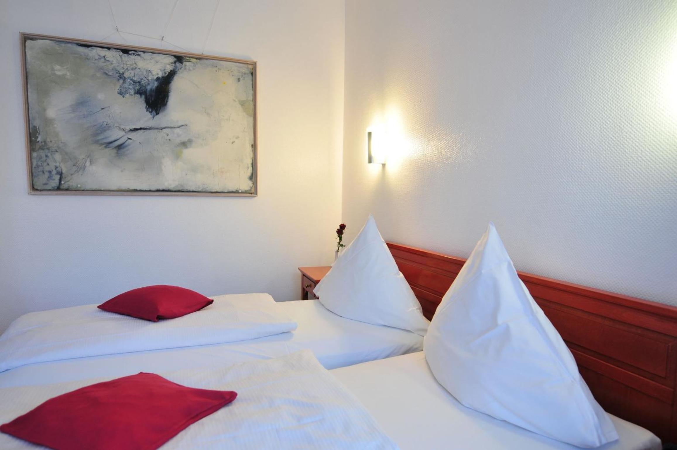 Double Room photo 3
