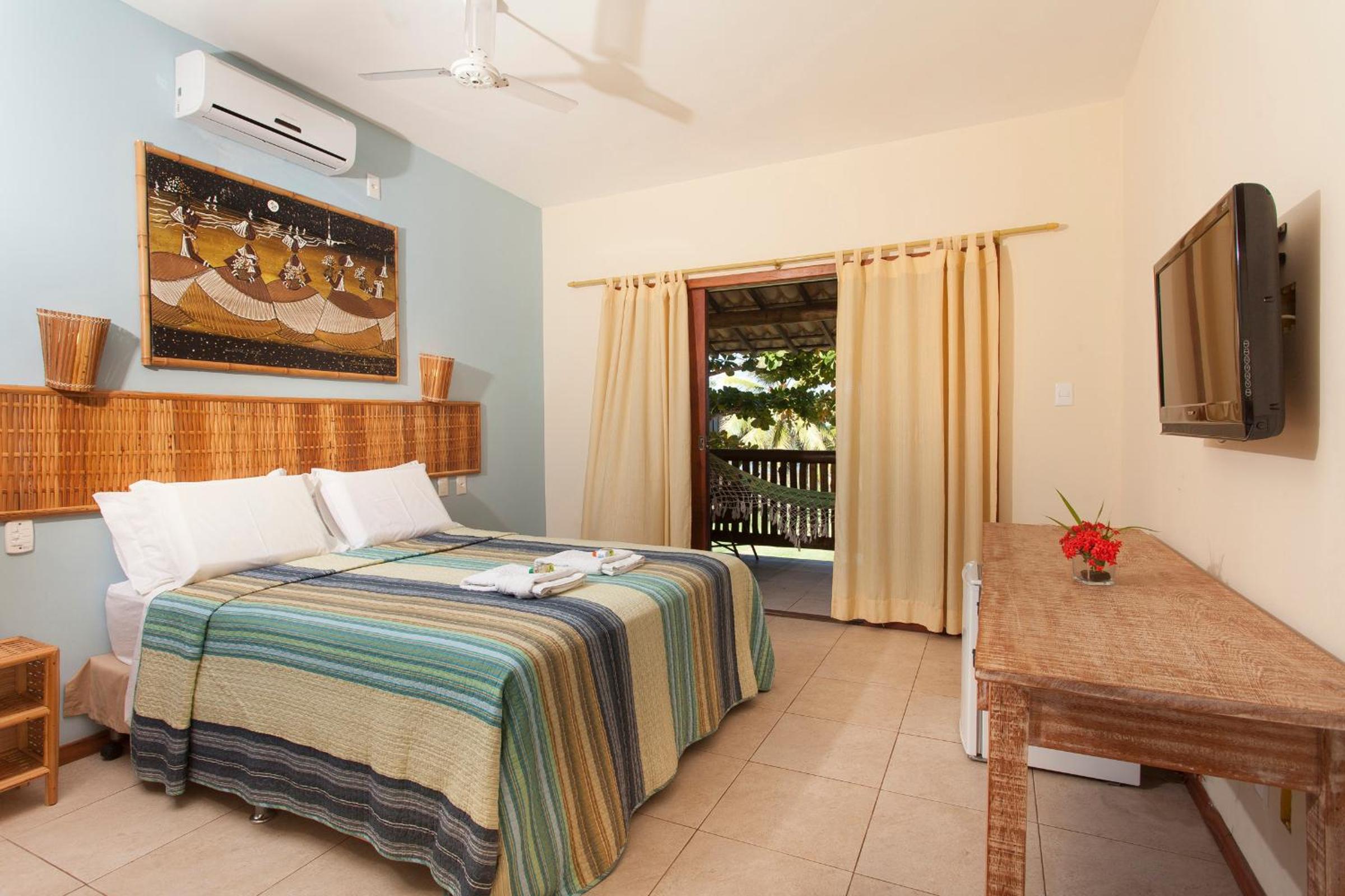Suite with Pool View