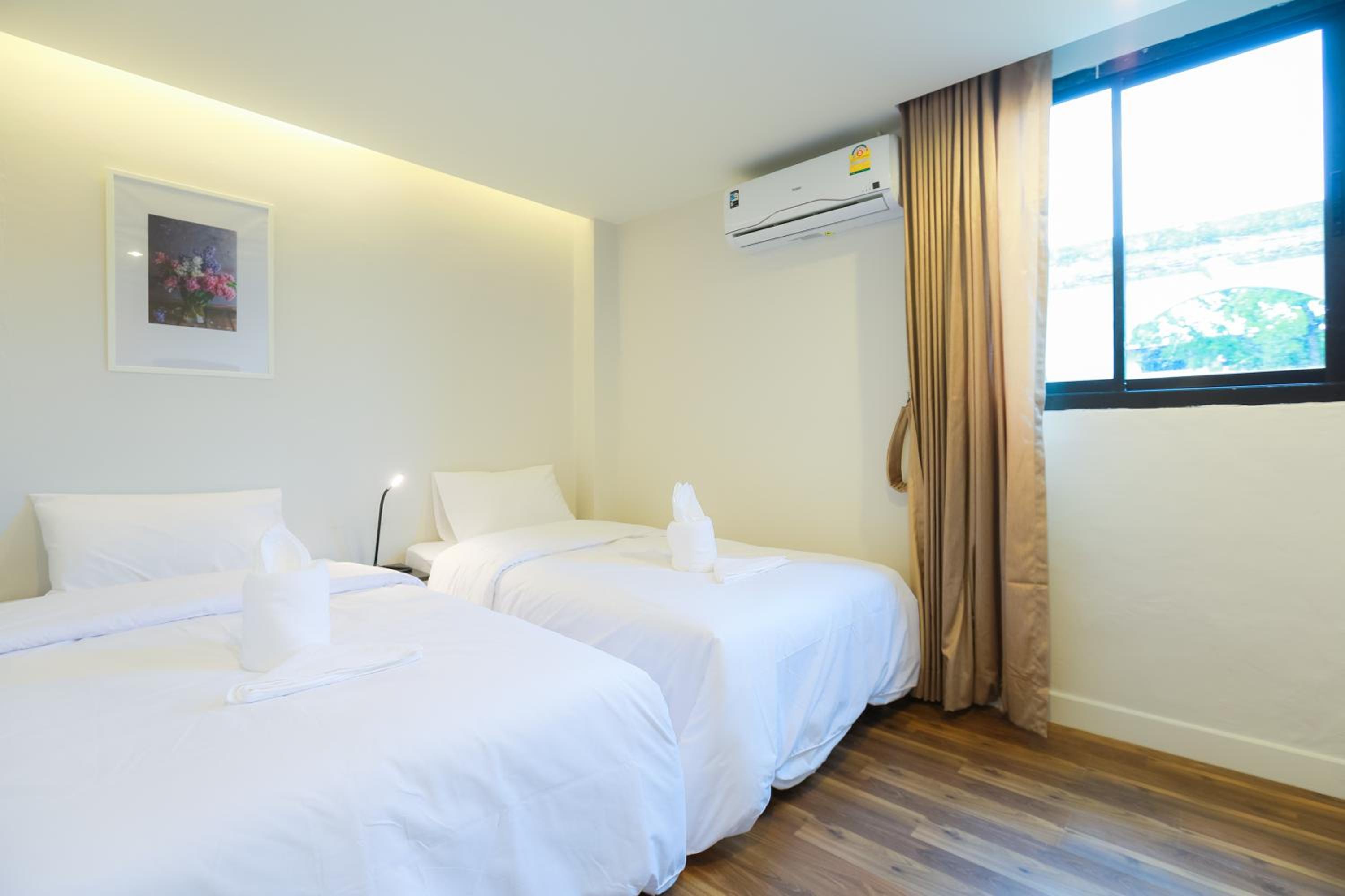 Superior Twin Room photo 2