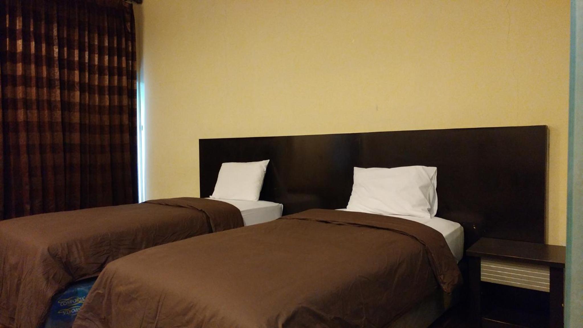 Deluxe Double or Twin Room - Photo 3