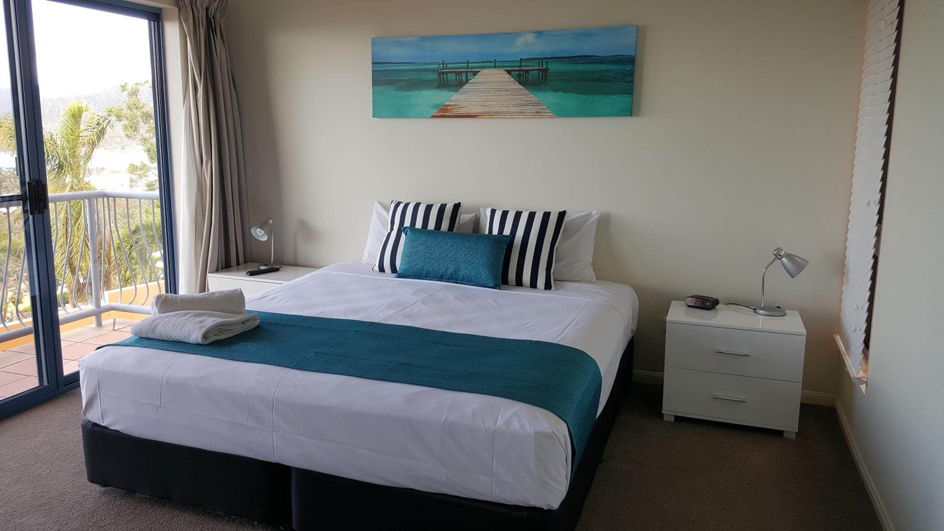 Two-Bedroom Apartment with Ocean View photo 3