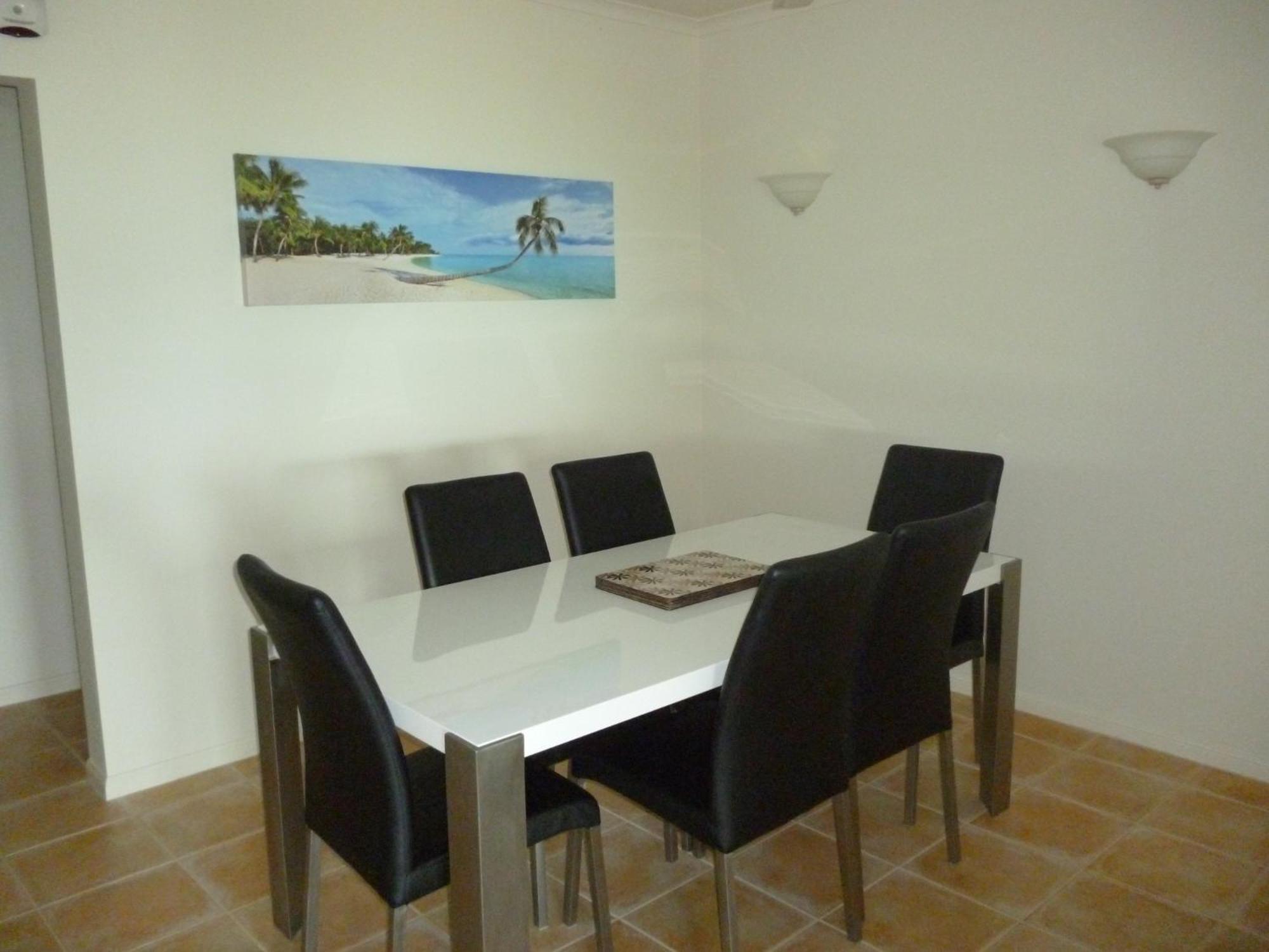 One-Bedroom Apartment with Ocean View photo 3