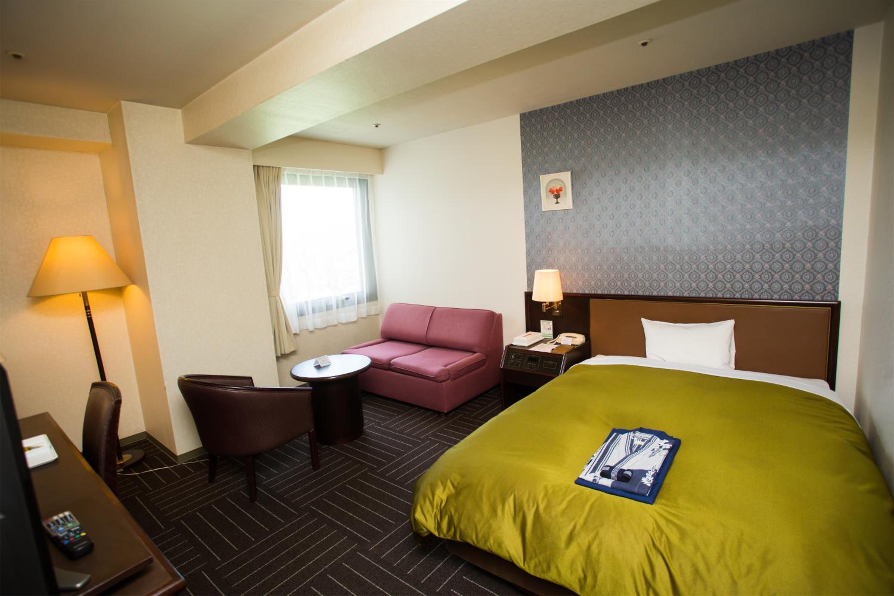 Double Room - Non-Smoking