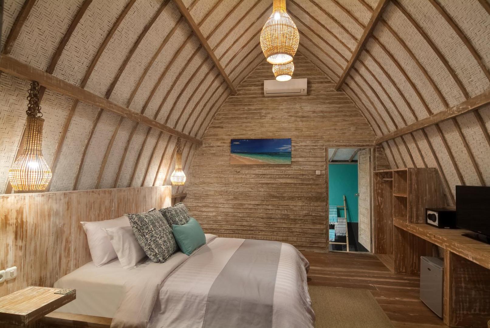 Deluxe Bungalow - Photo 11