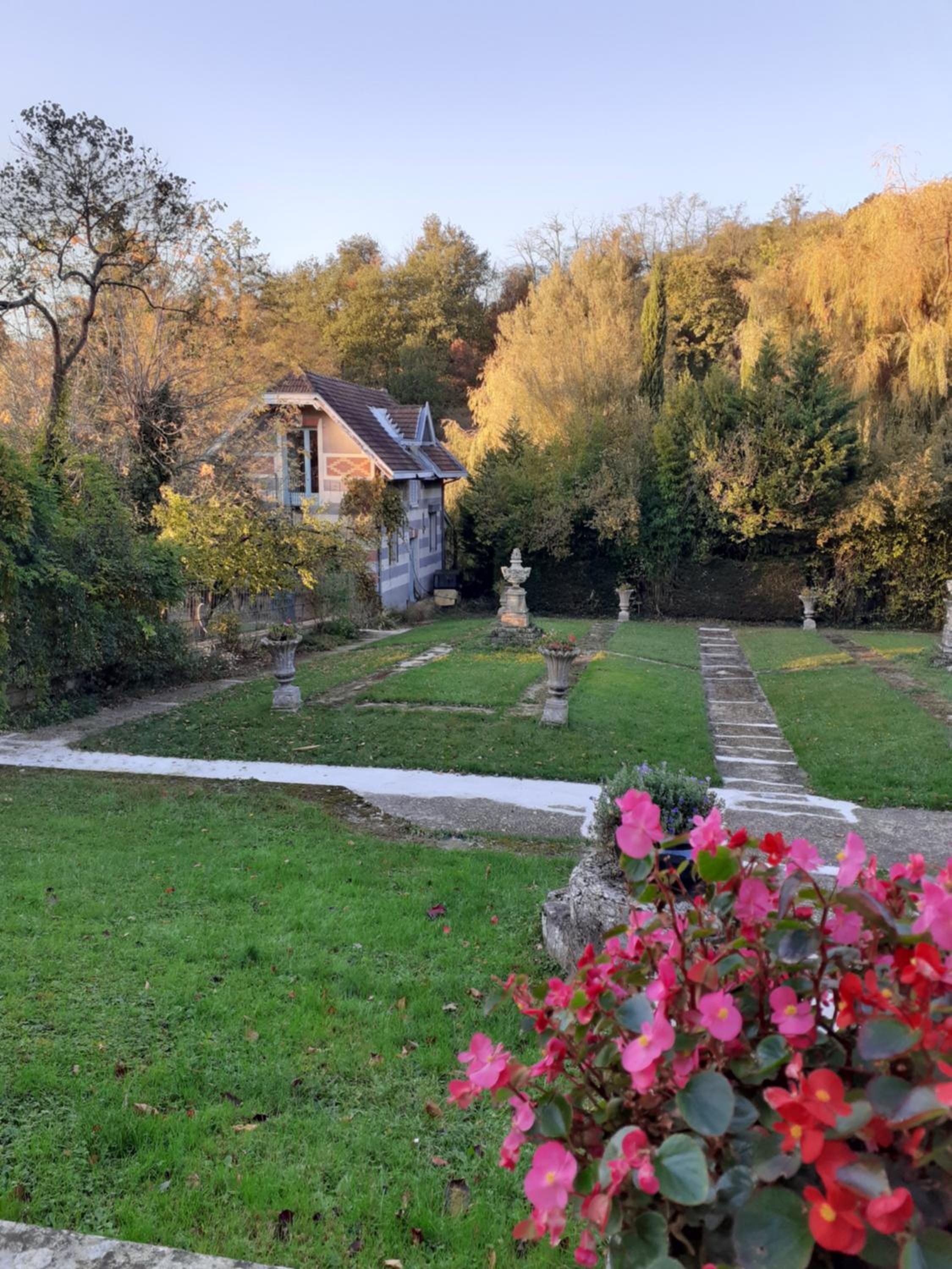 Suite with Garden View