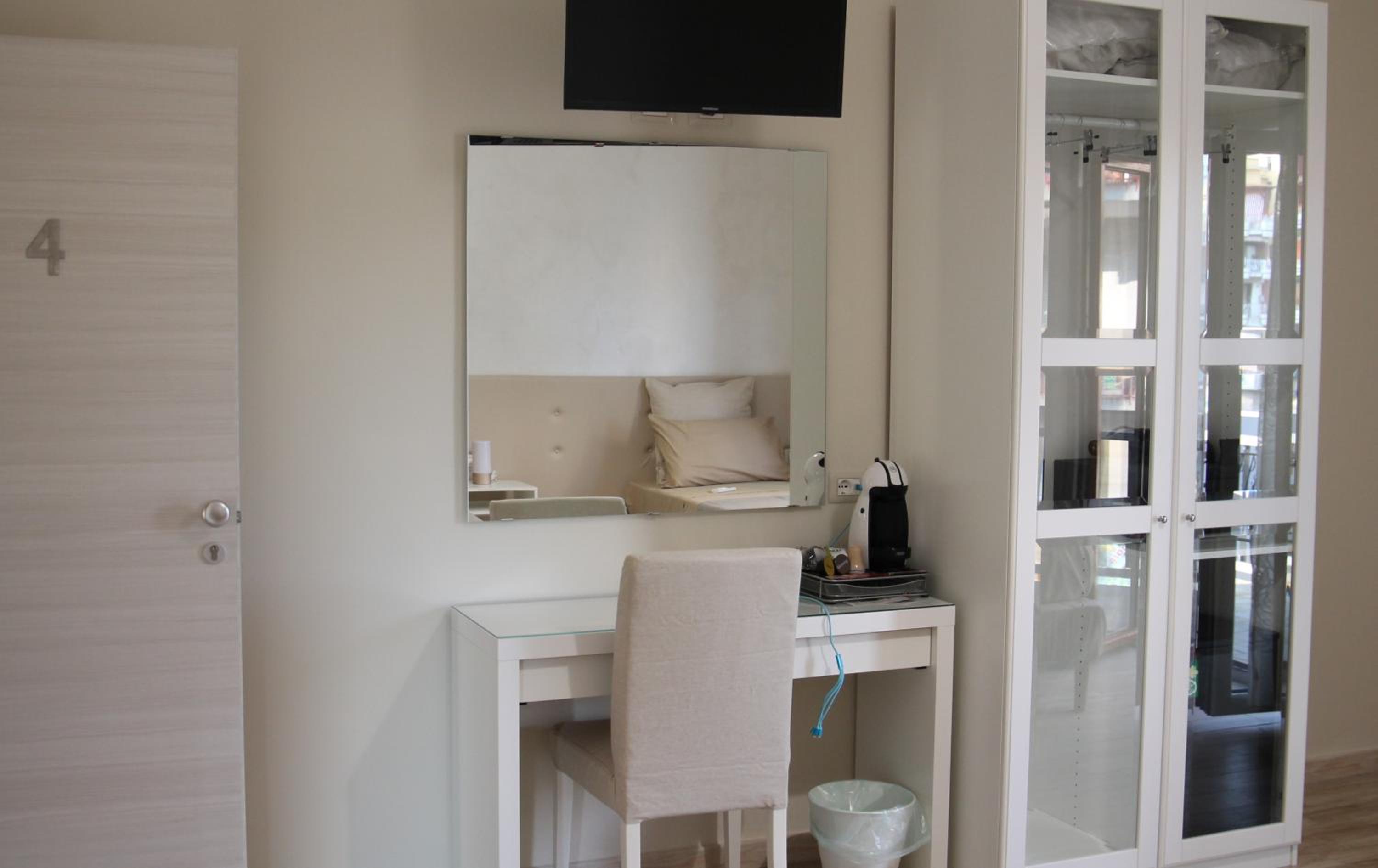 Comfort Triple Room