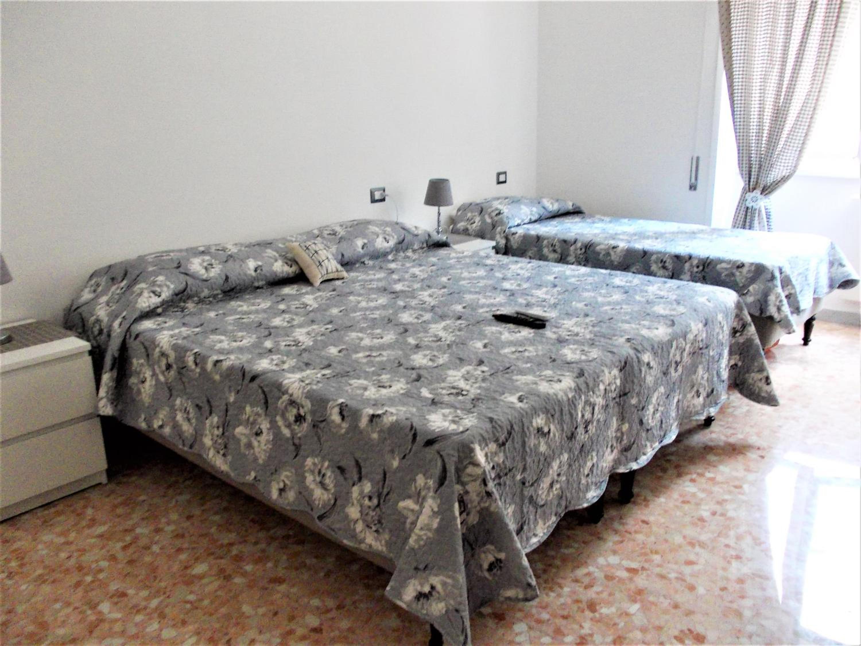 Triple Room With Private Bathroom photo 3