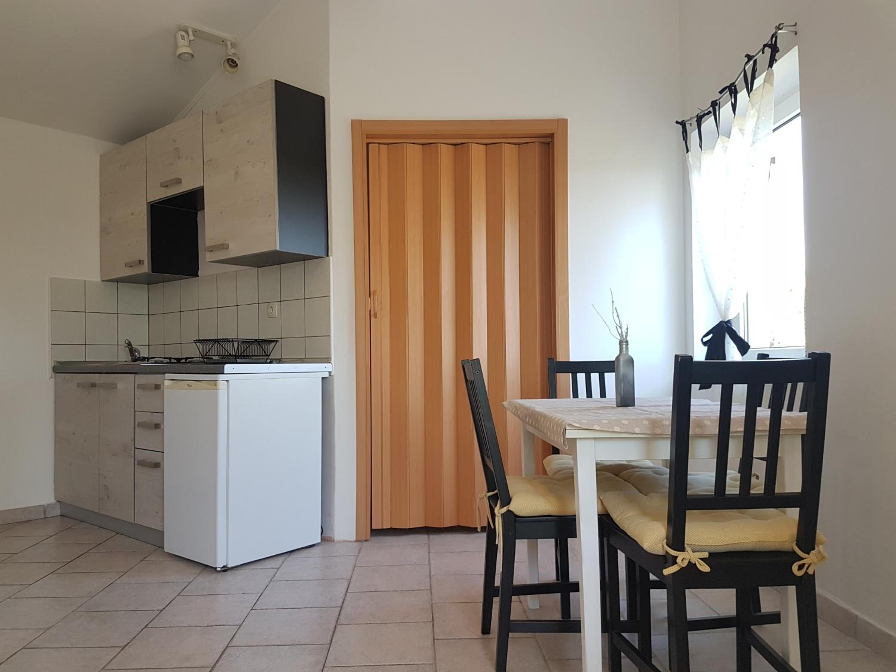 Two-Bedroom Apartment with View photo 2