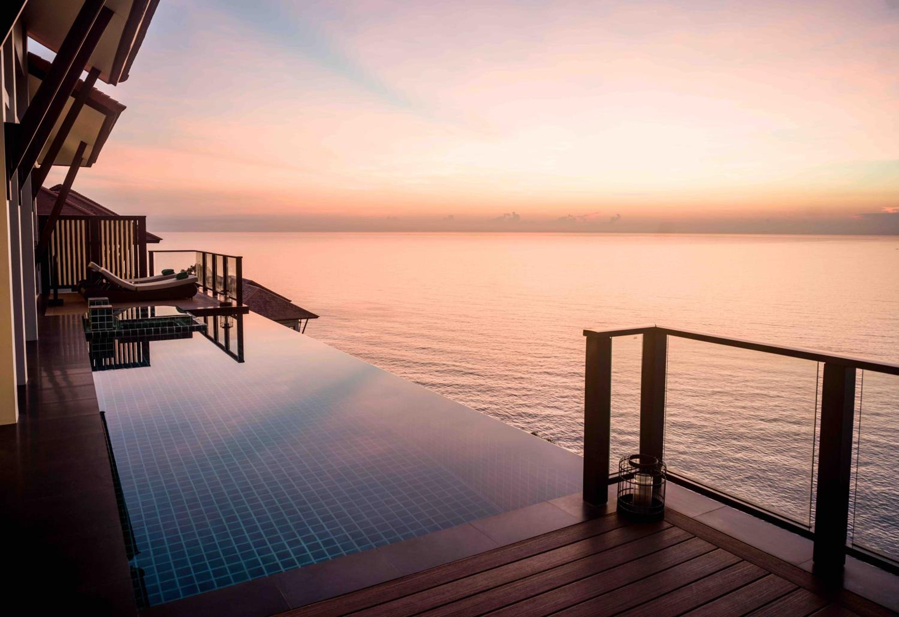 Three-Bedroom Hillside Pool Villa with Ocean View  - Photo 11