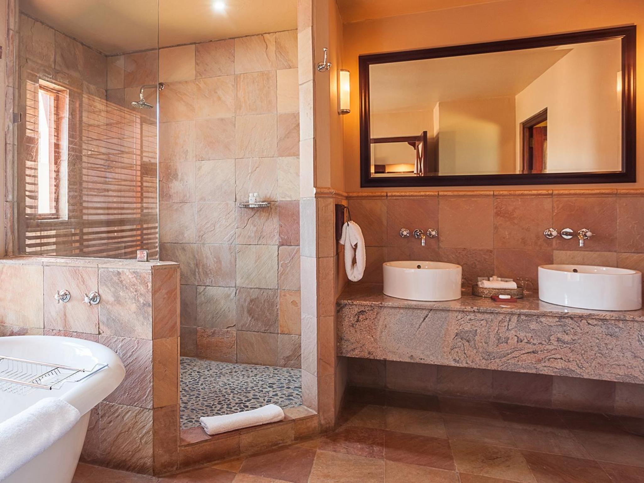 Superior Suite photo 2