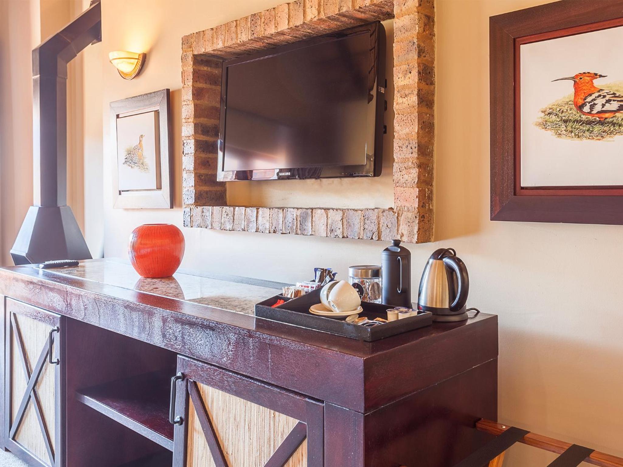 Deluxe Suite photo 1
