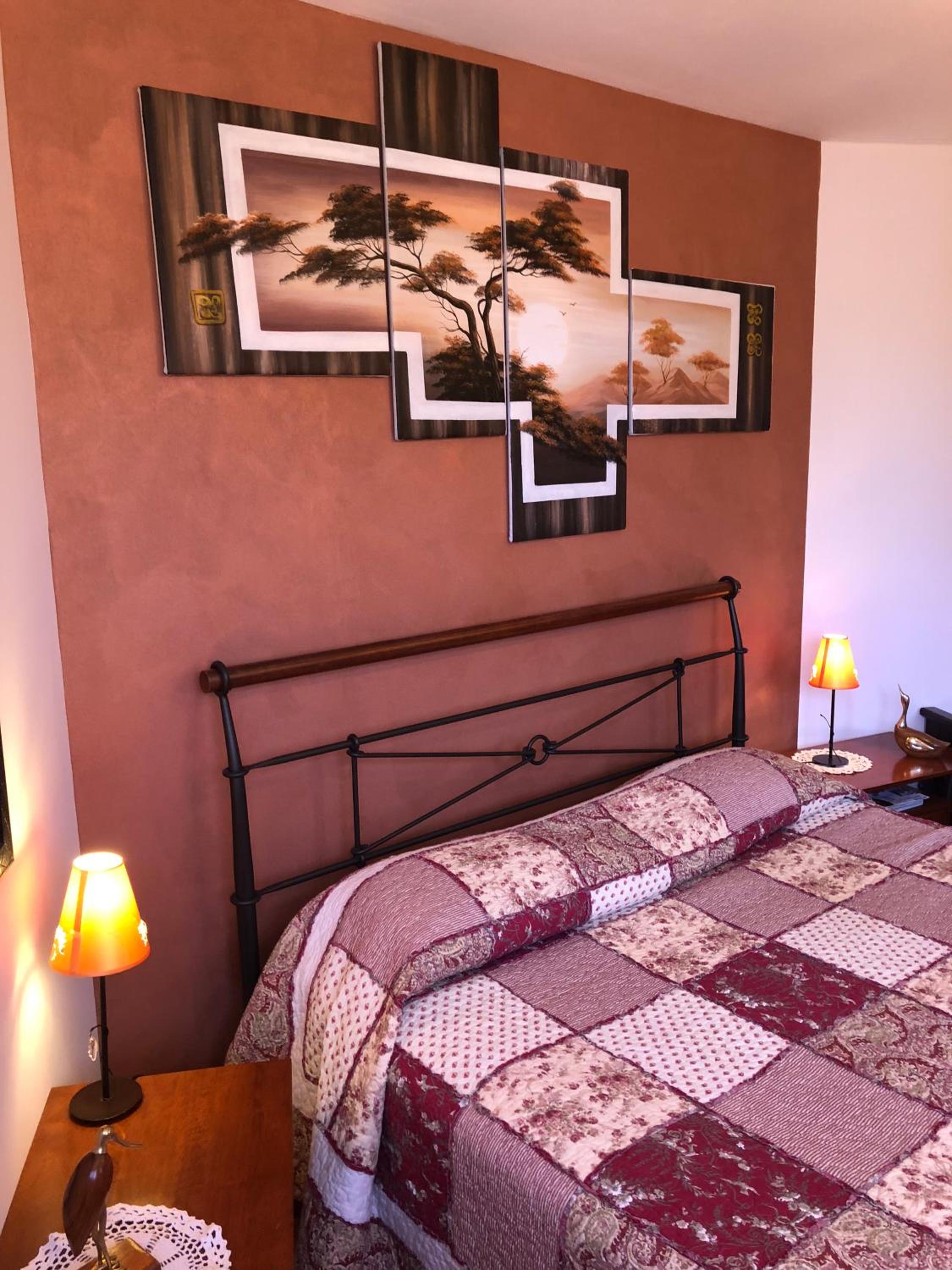 Quadruple Room with Private Bathroom photo 2