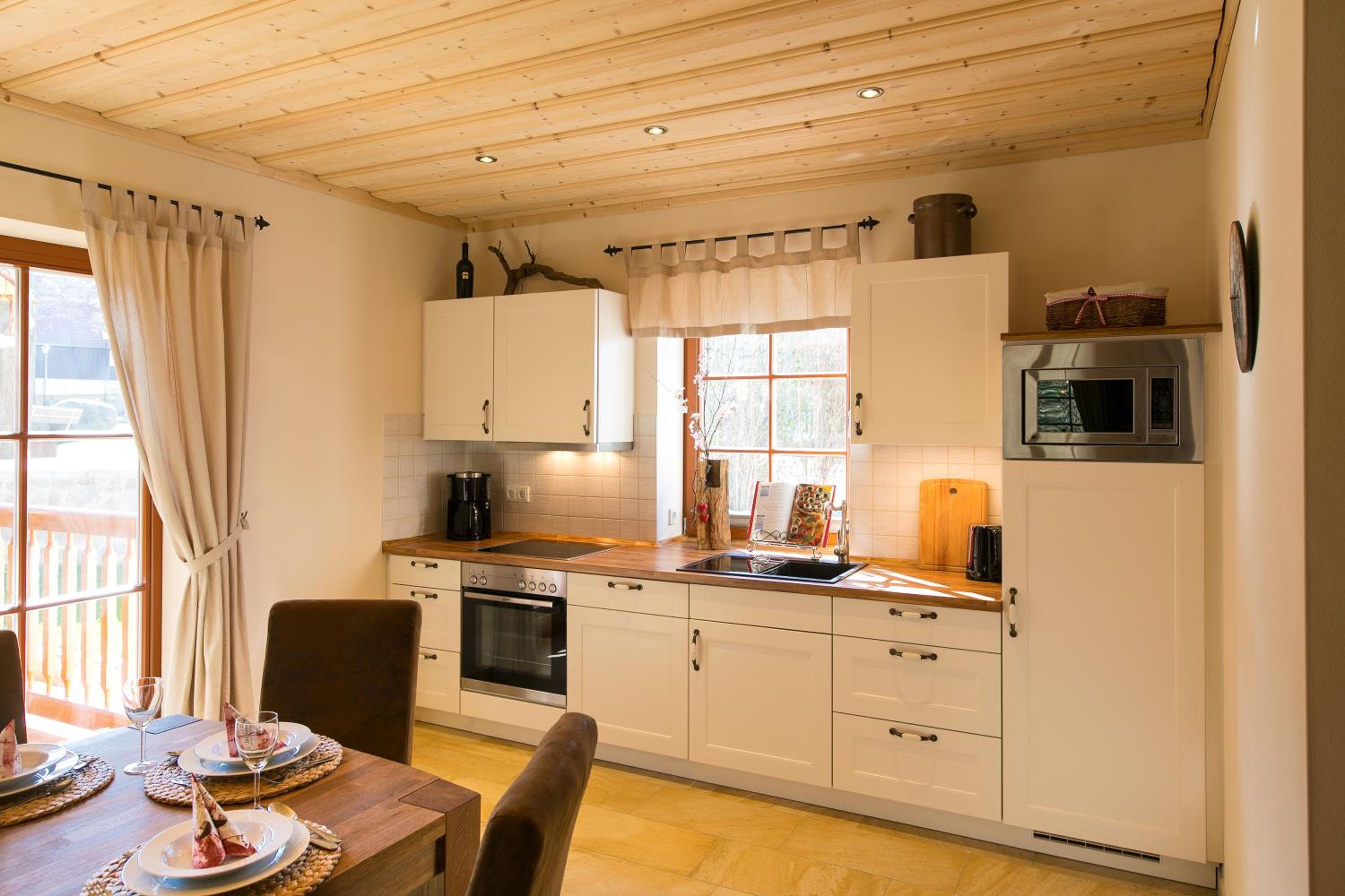 Two-Bedroom Chalet with 2 Terraces, River and Castle View photo 3