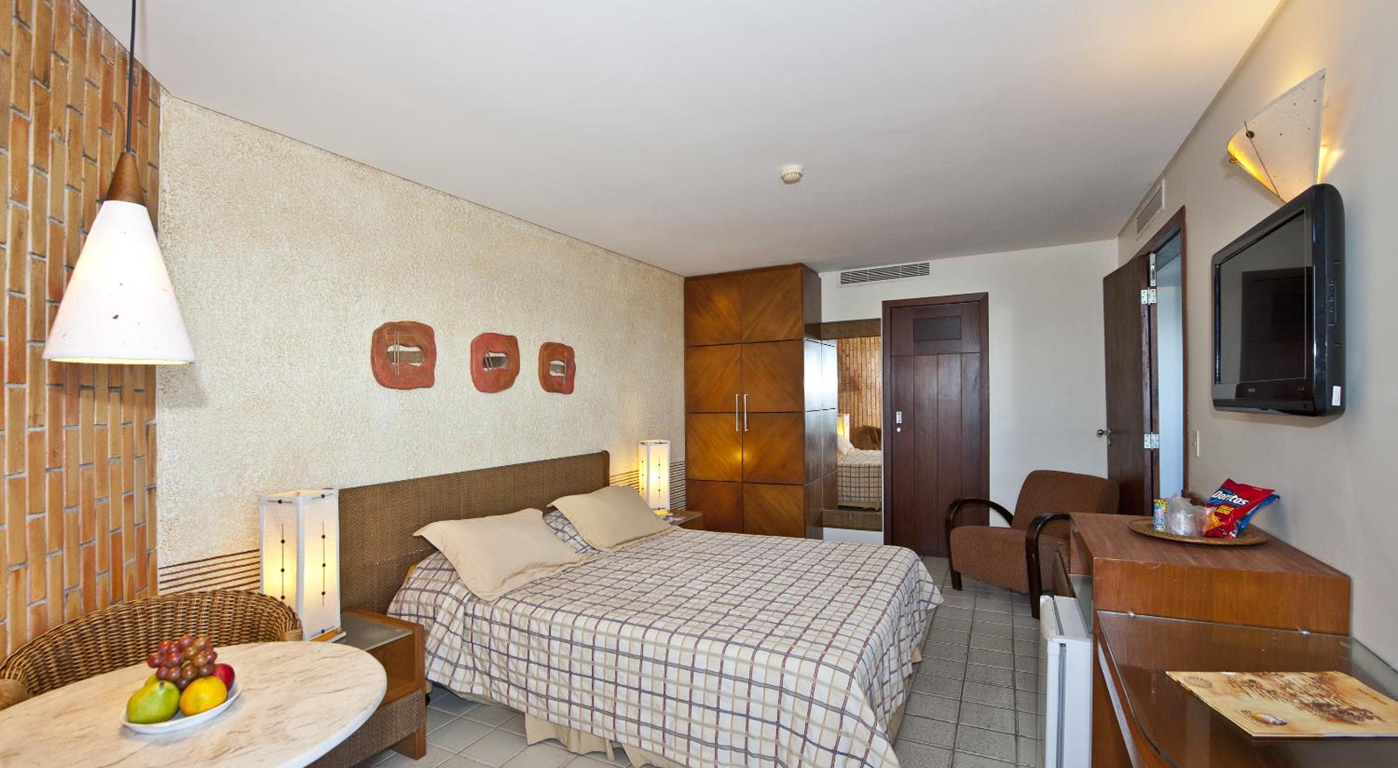 Deluxe Room - Photo 2