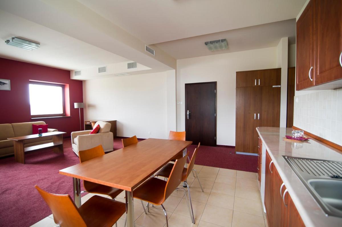 Deluxe Apartment photo 2