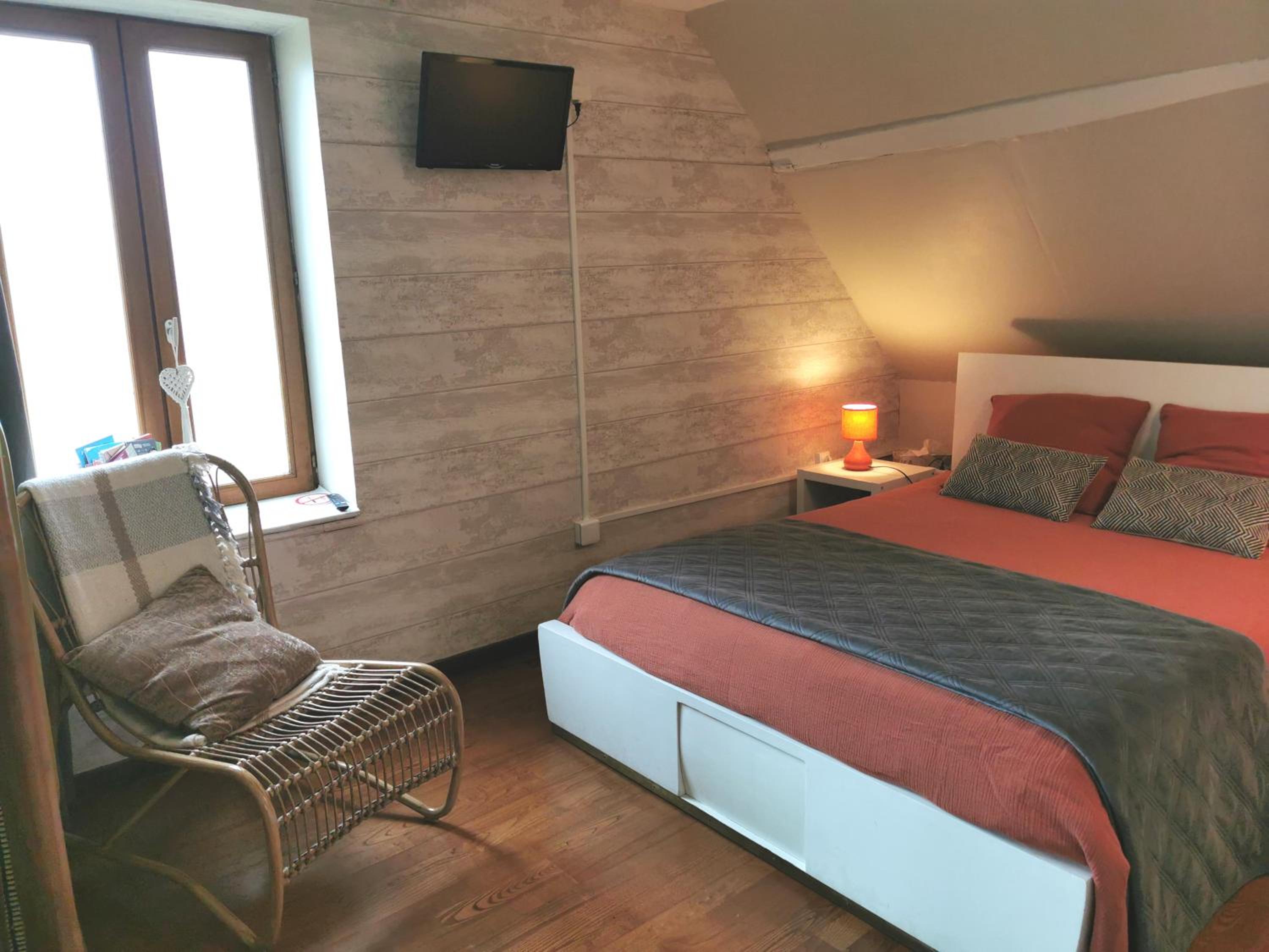Double Room with Private Bathroom