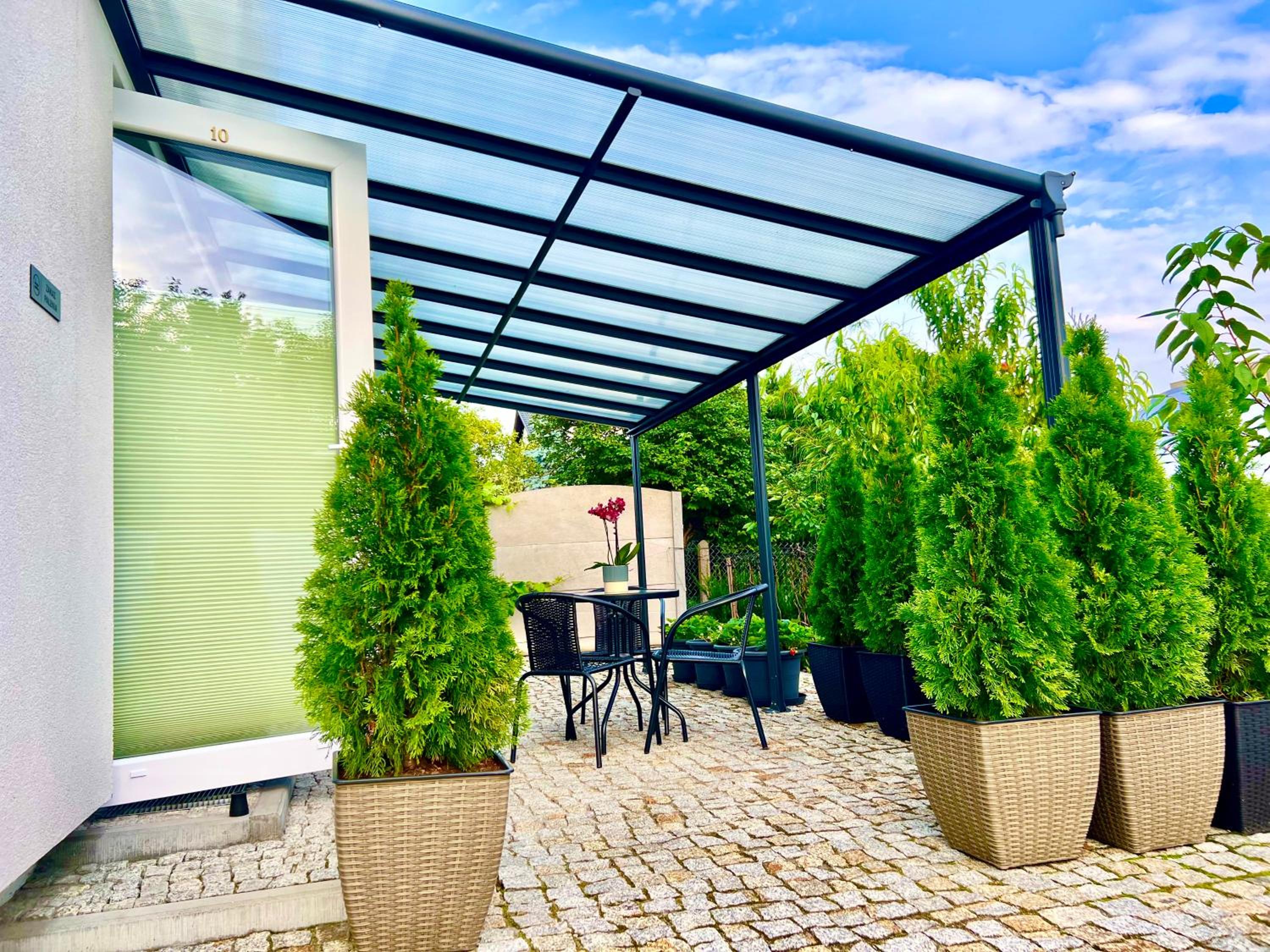Studio with Terrace