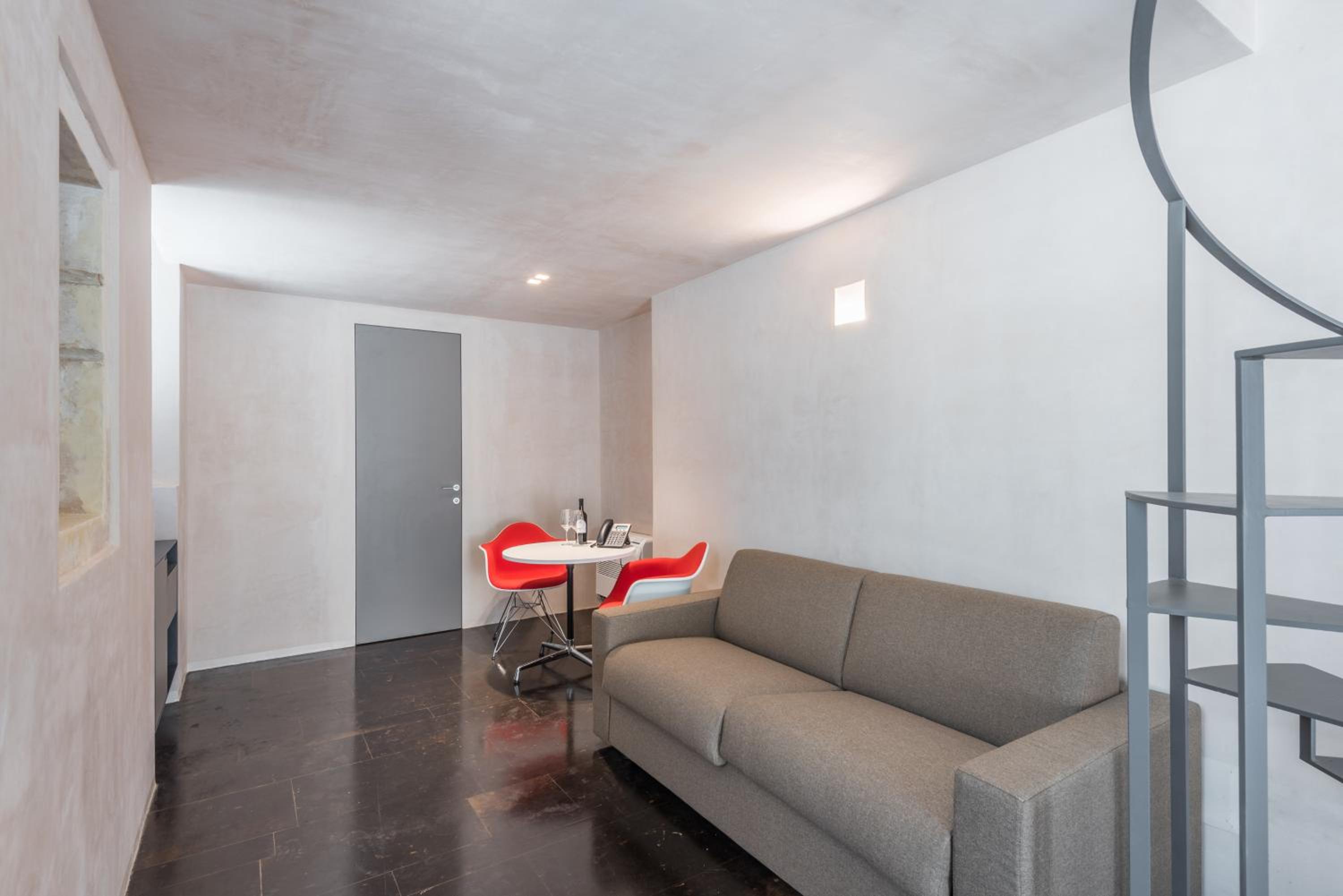 Junior Suite - Split Level