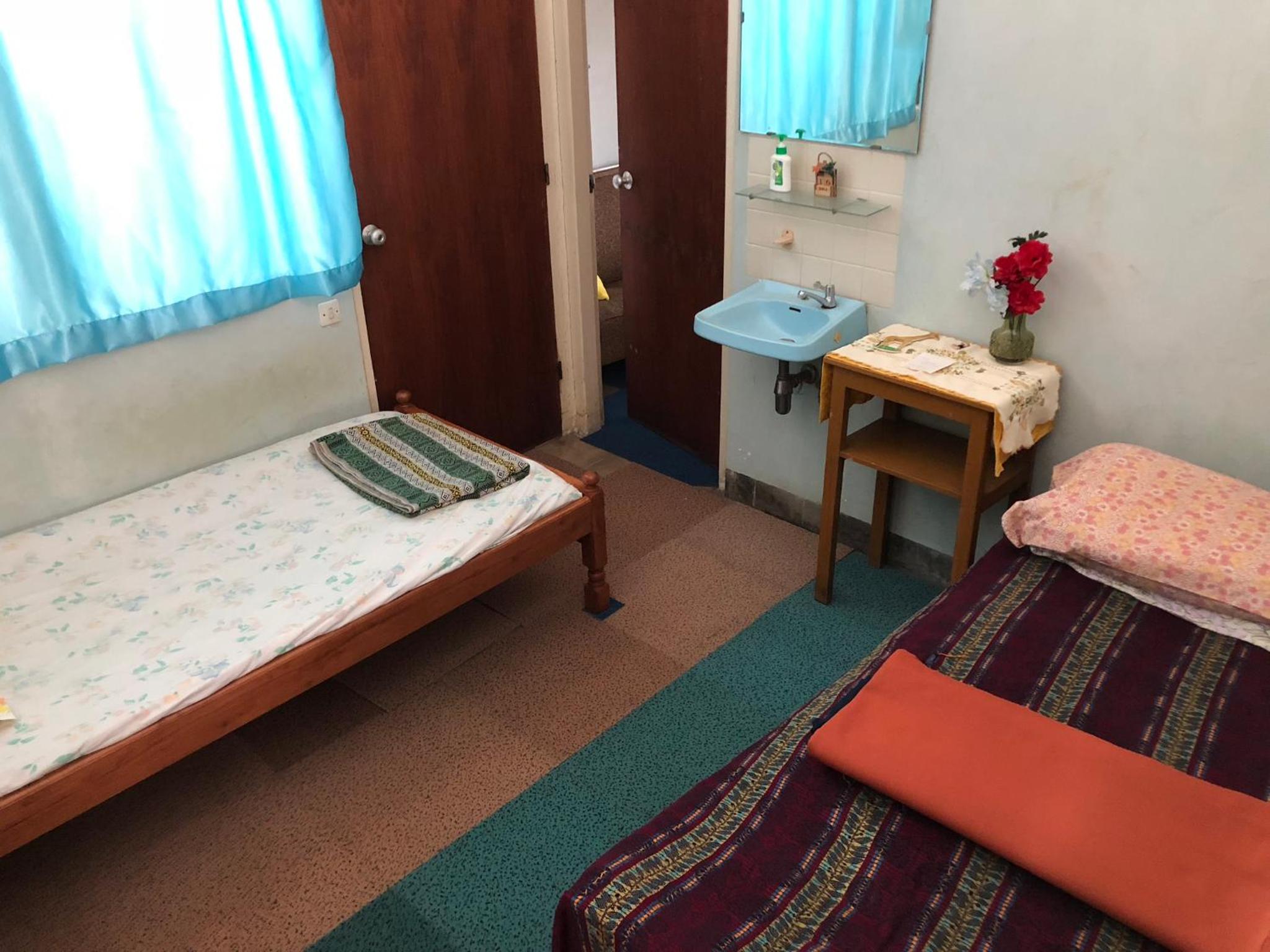 Small Double Room - Photo 1