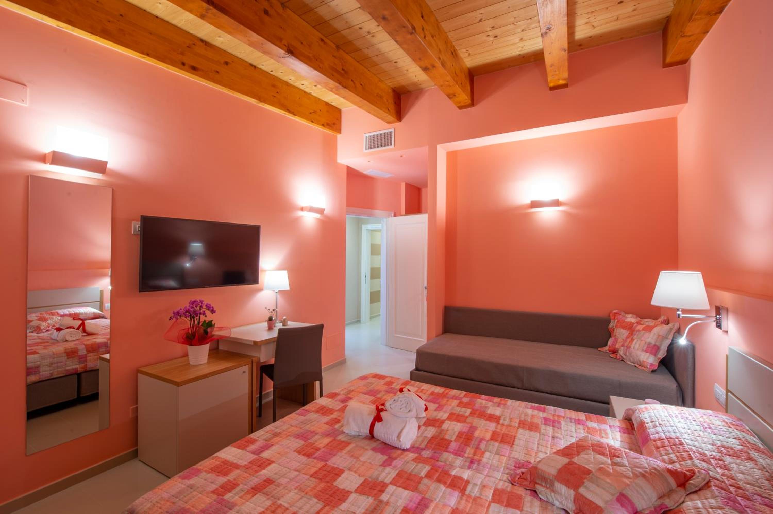 Deluxe Room photo 2