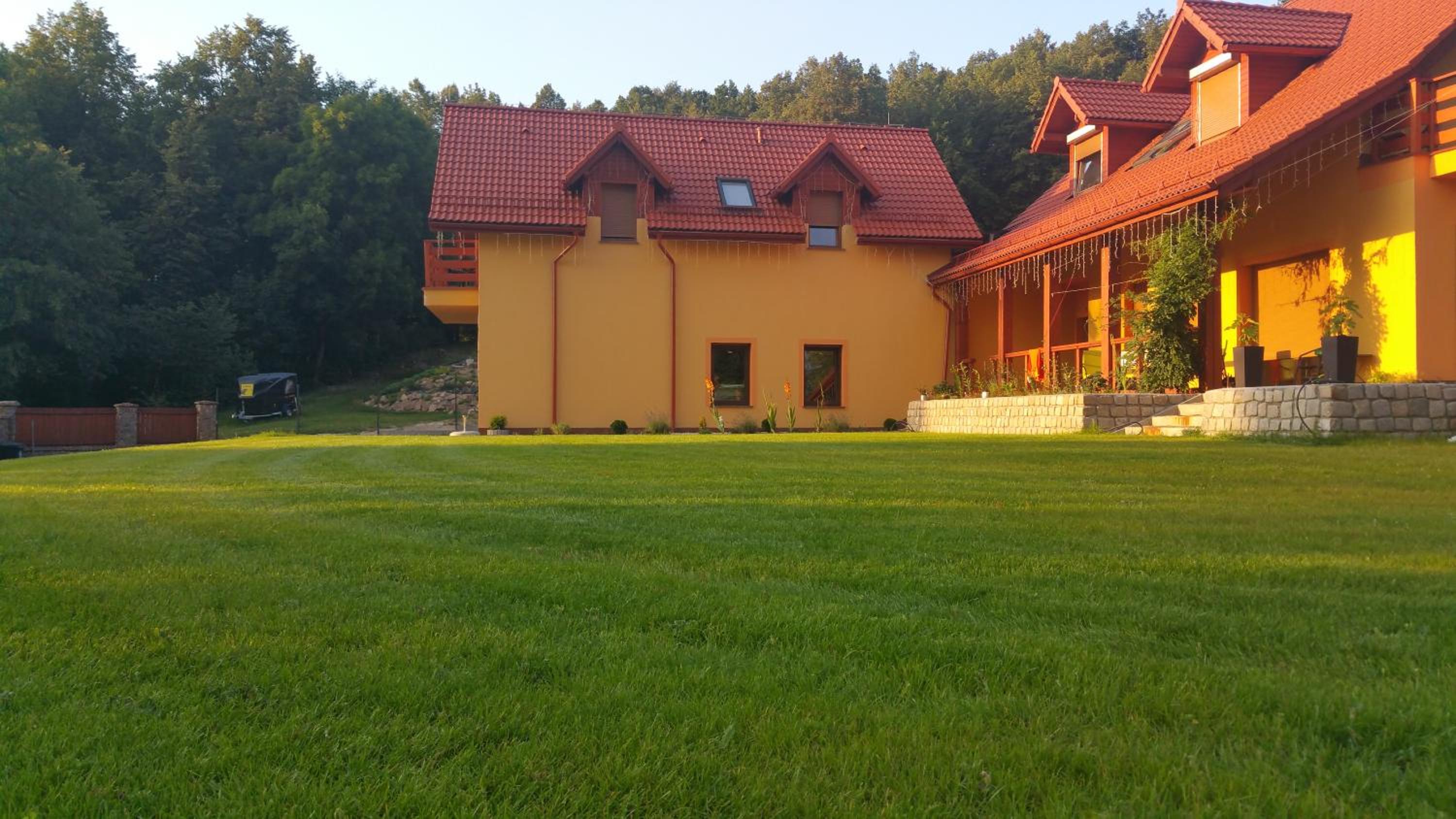 Family Room - Photo 17