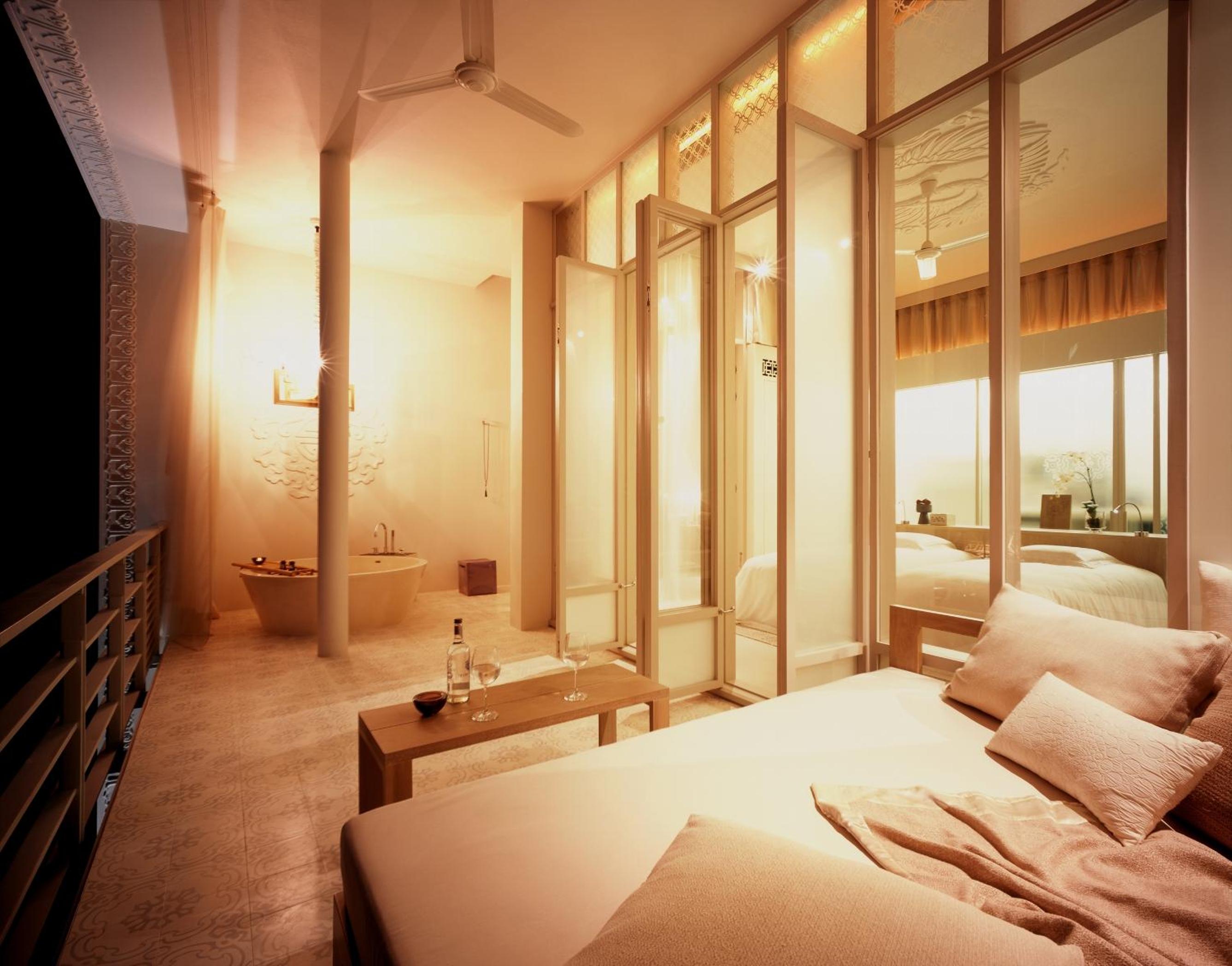Deluxe Double or Twin Room with Balcony