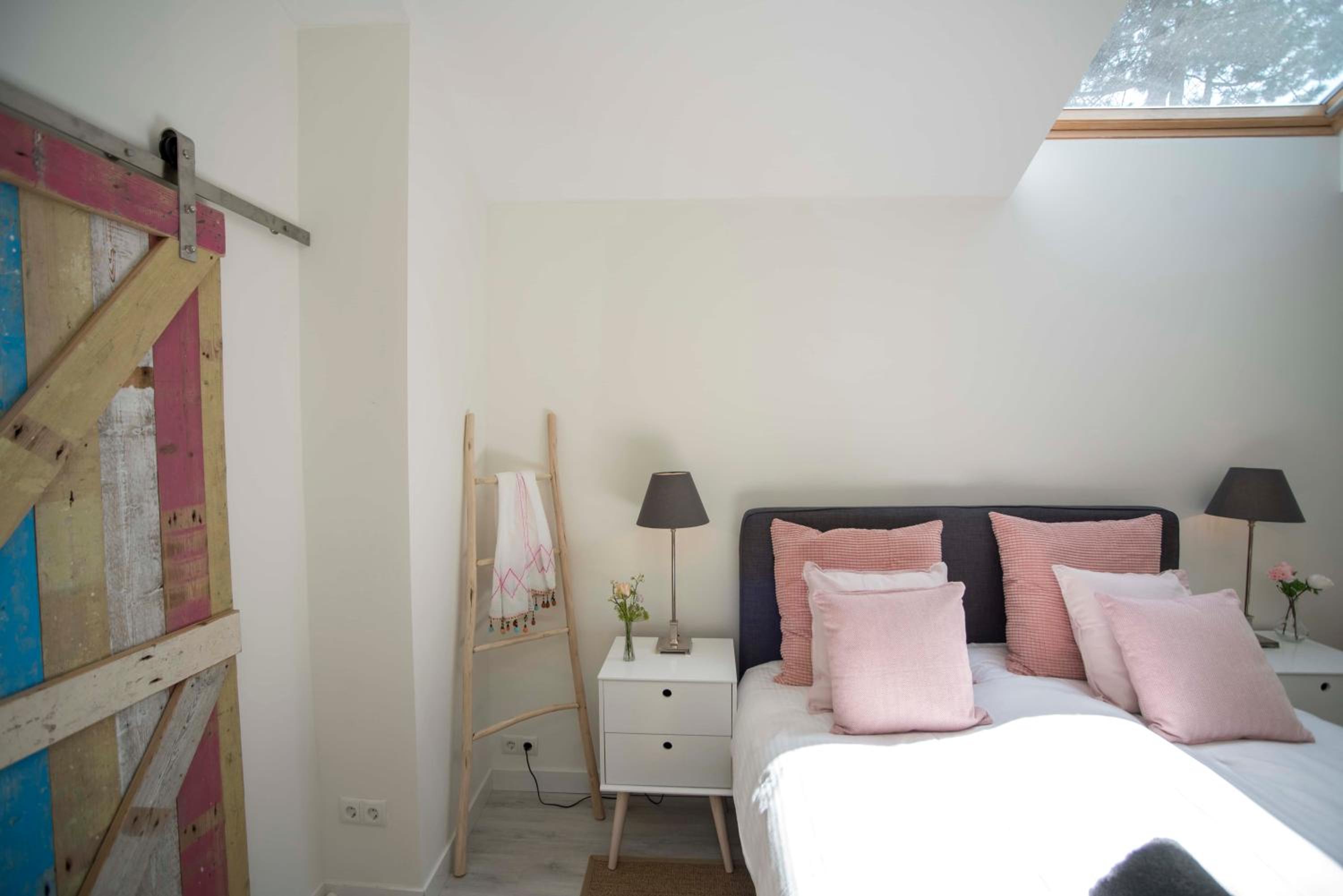 Apartment with Garden View - Photo 4