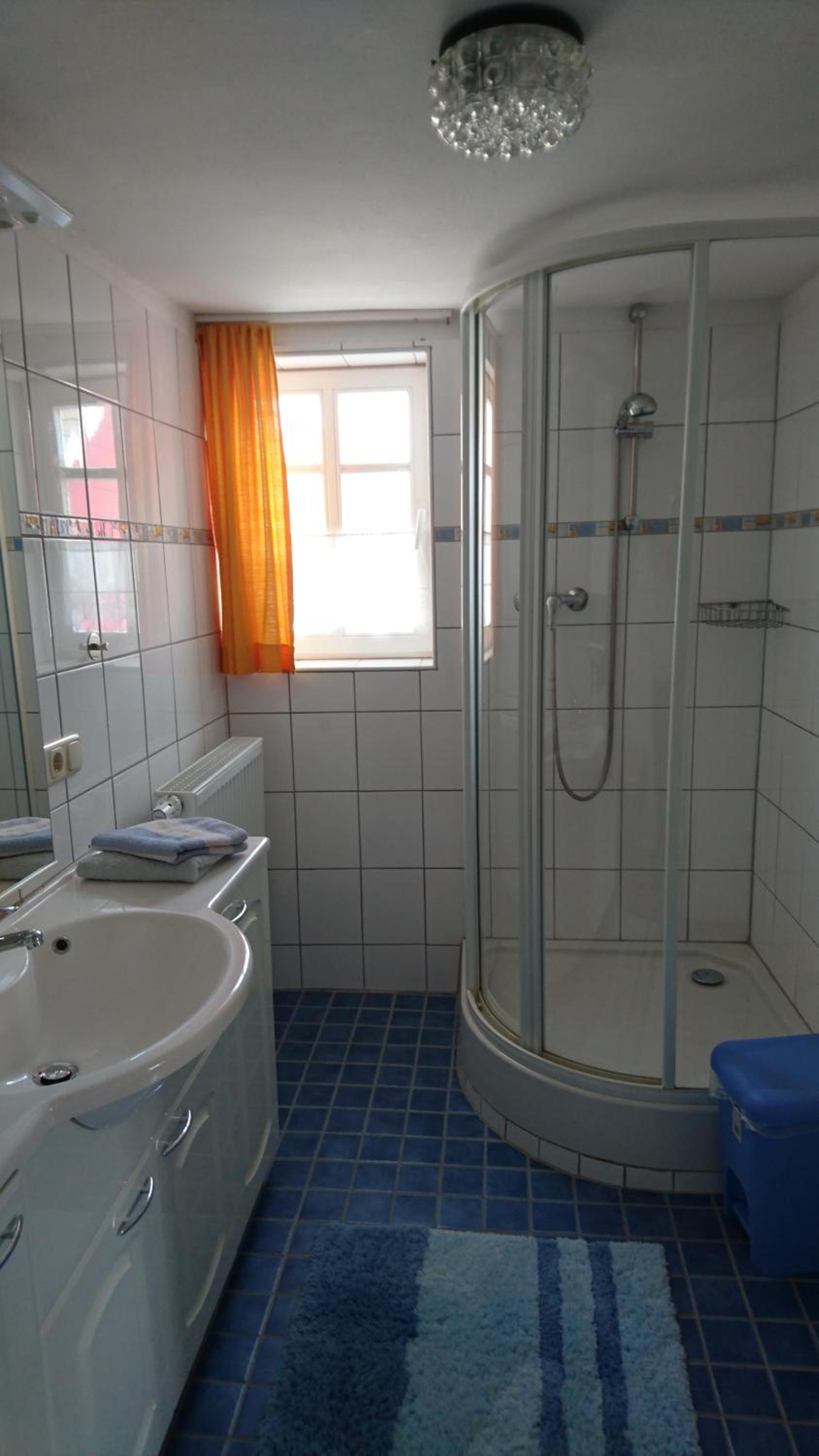 Apartment with Balcony photo 2