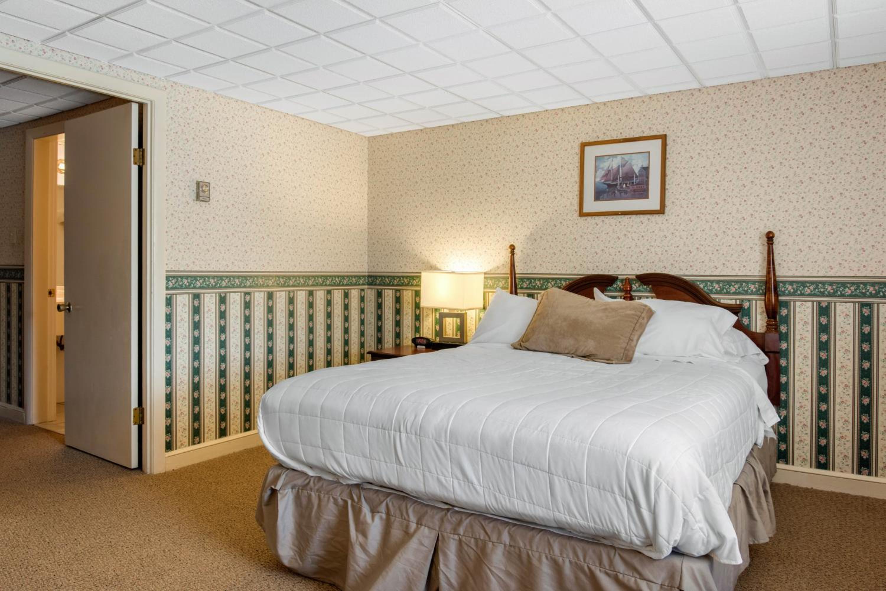 Queen Room With Spa Bath photo 3