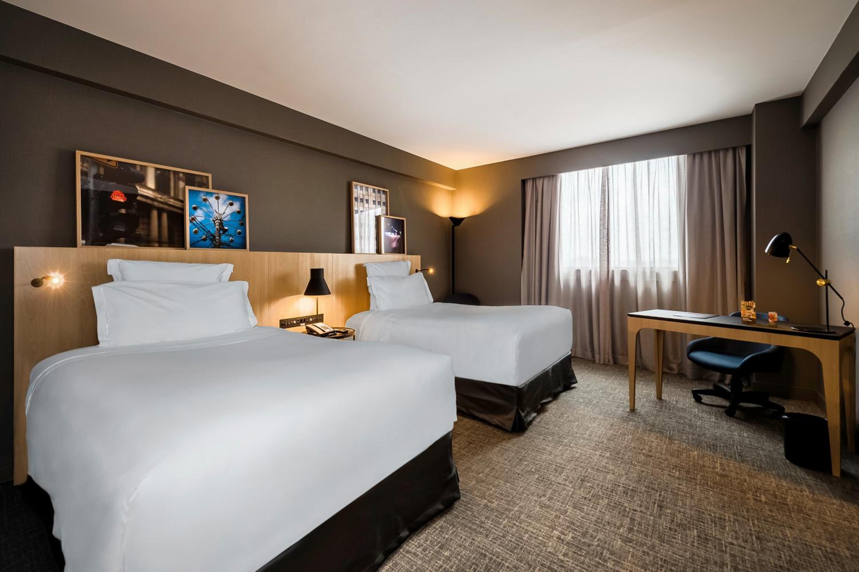 Executive Twin Room with Executive Lounge Access