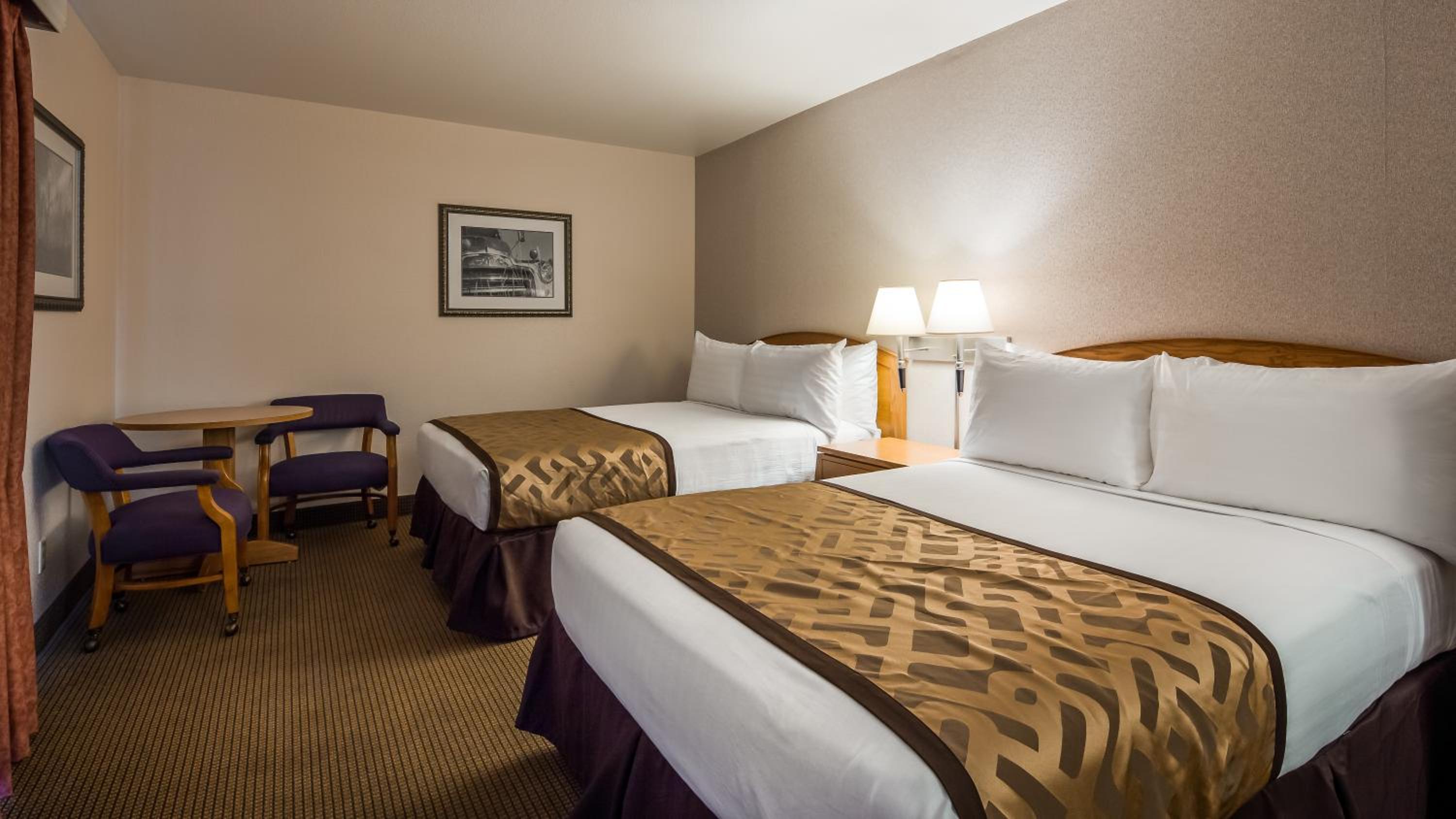 Queen Room with Two Queen Beds