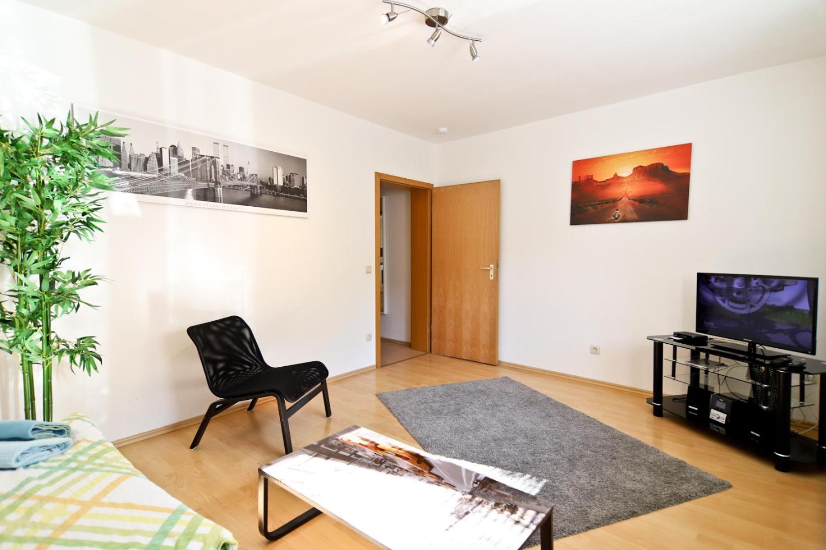 One-Bedroom Apartment with Garden View photo 3