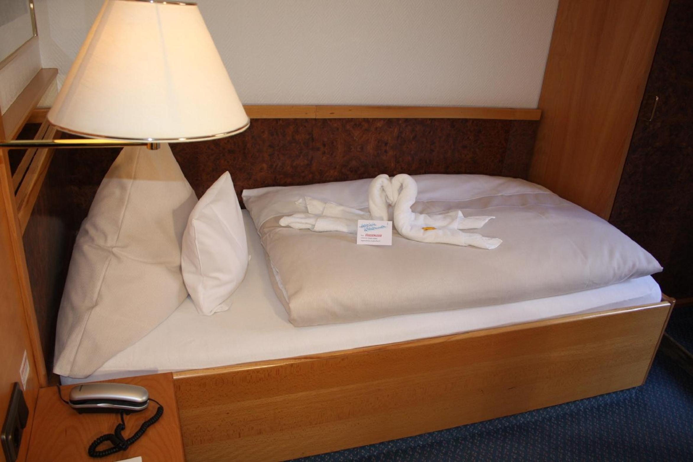 Single Room photo 3