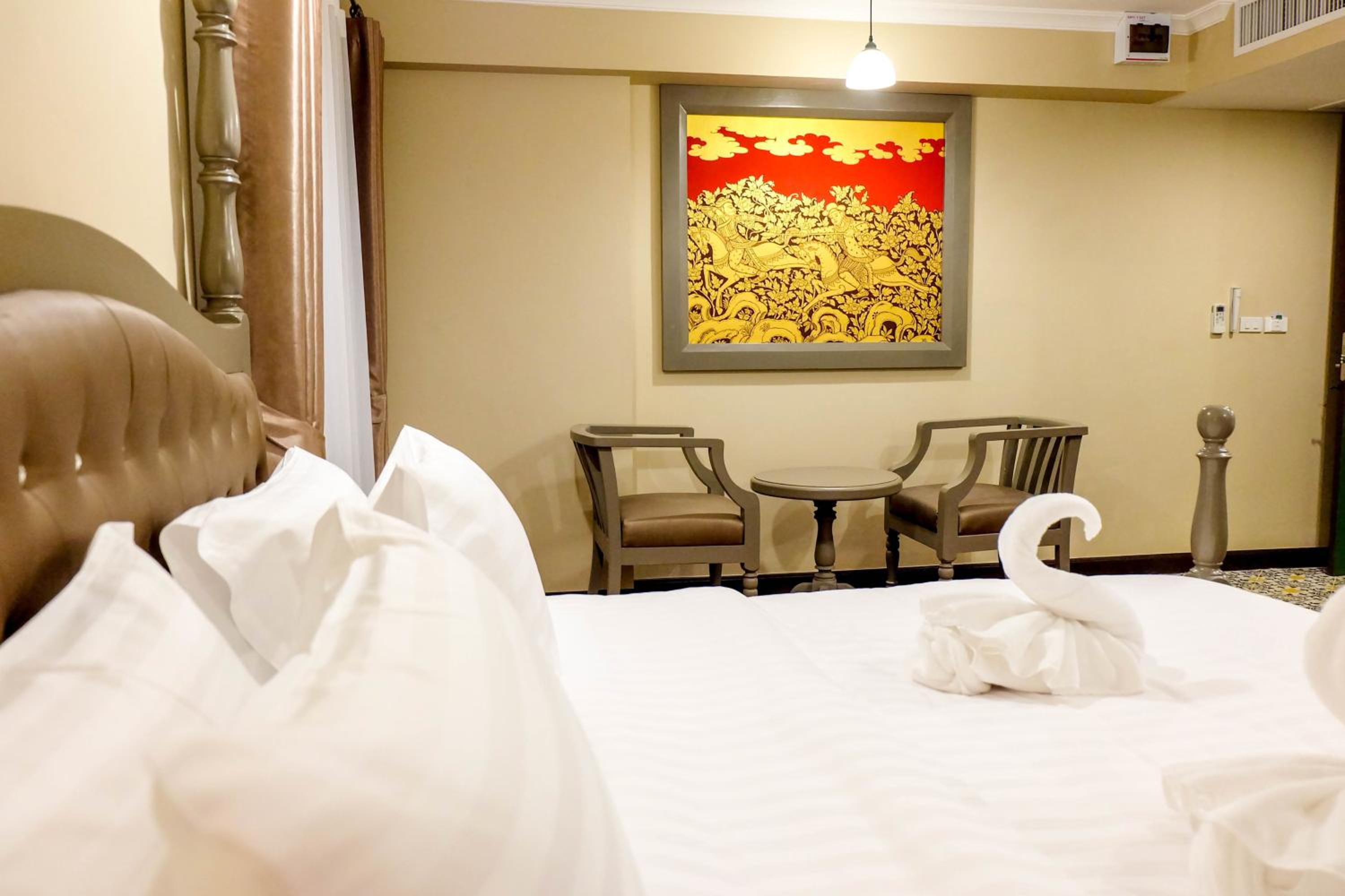 Grand Deluxe Double Room with Bathtub photo 2