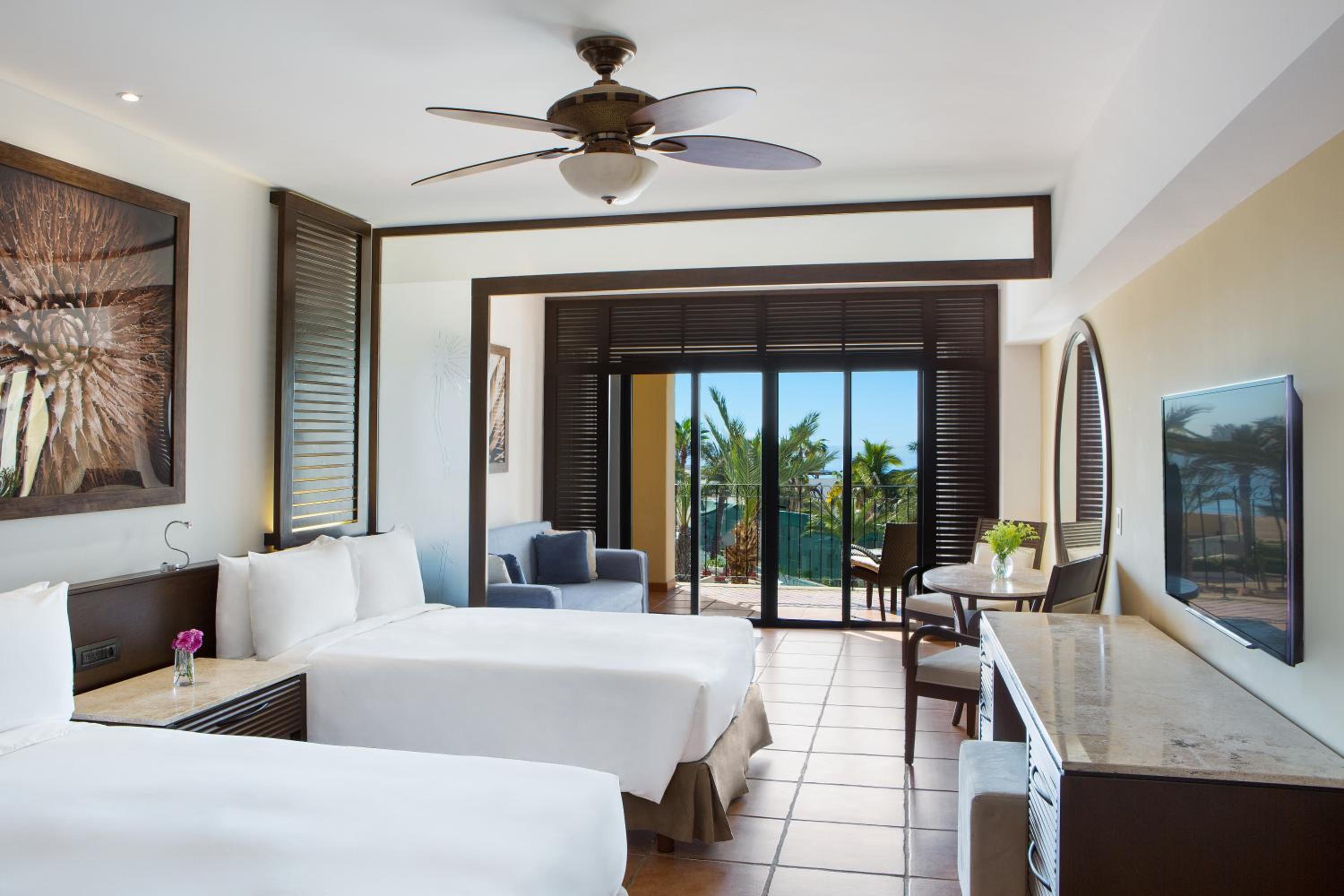 Master Double Room with Resort View - Photo 1