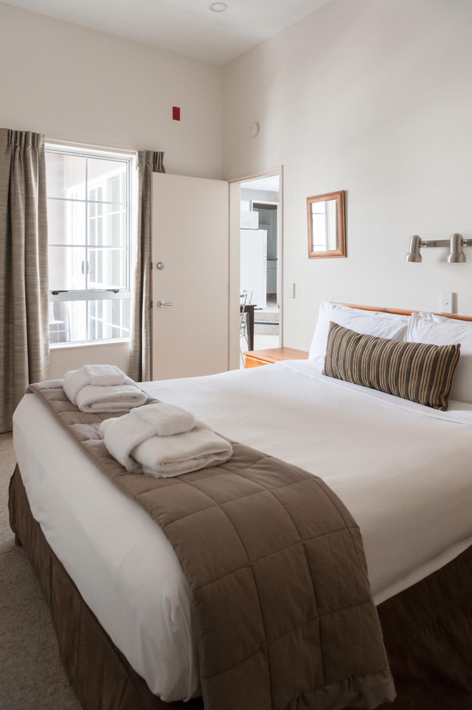 Two-Bedroom Apartment (Prepaid) - Photo 8