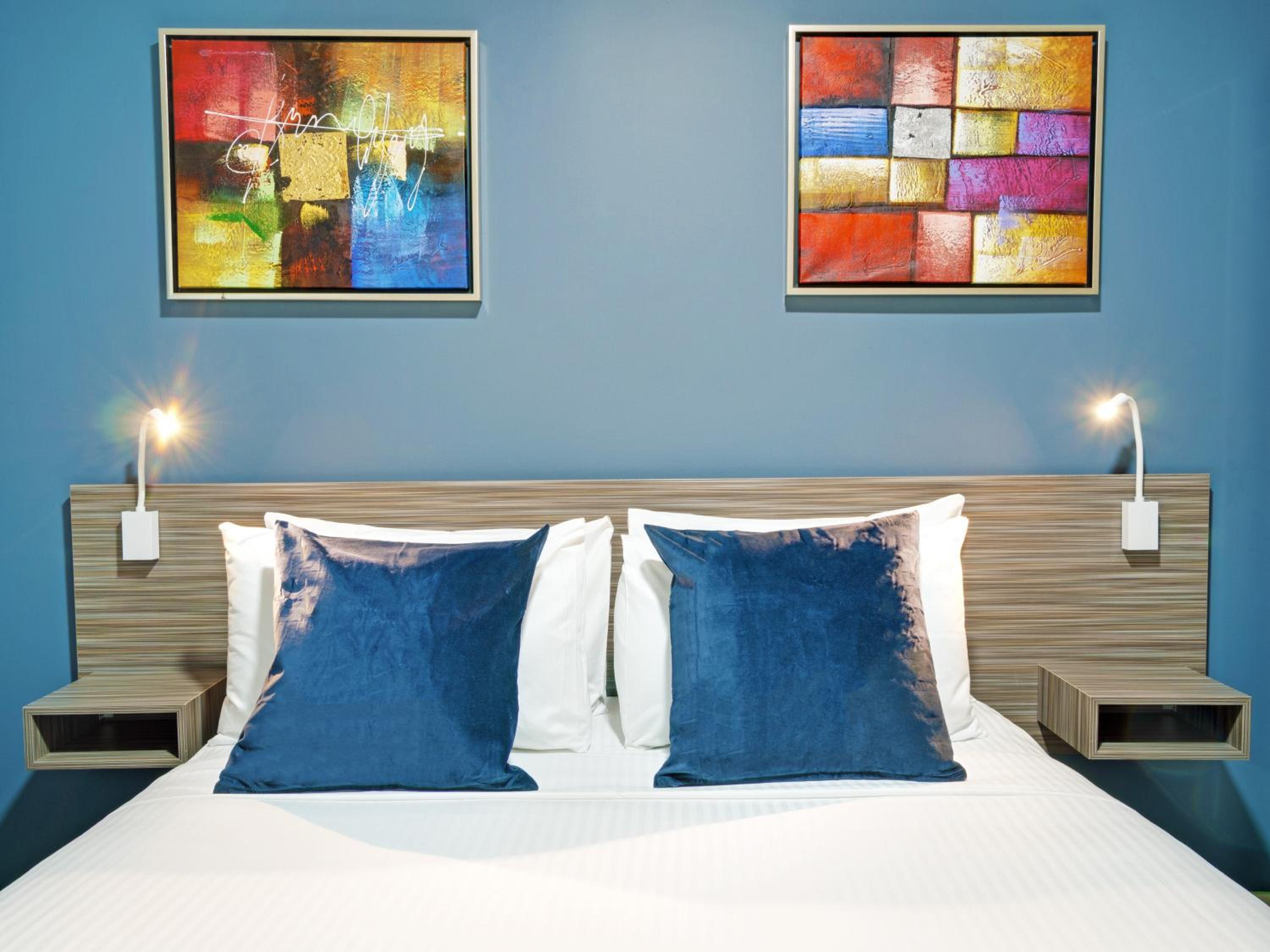 Queen Room