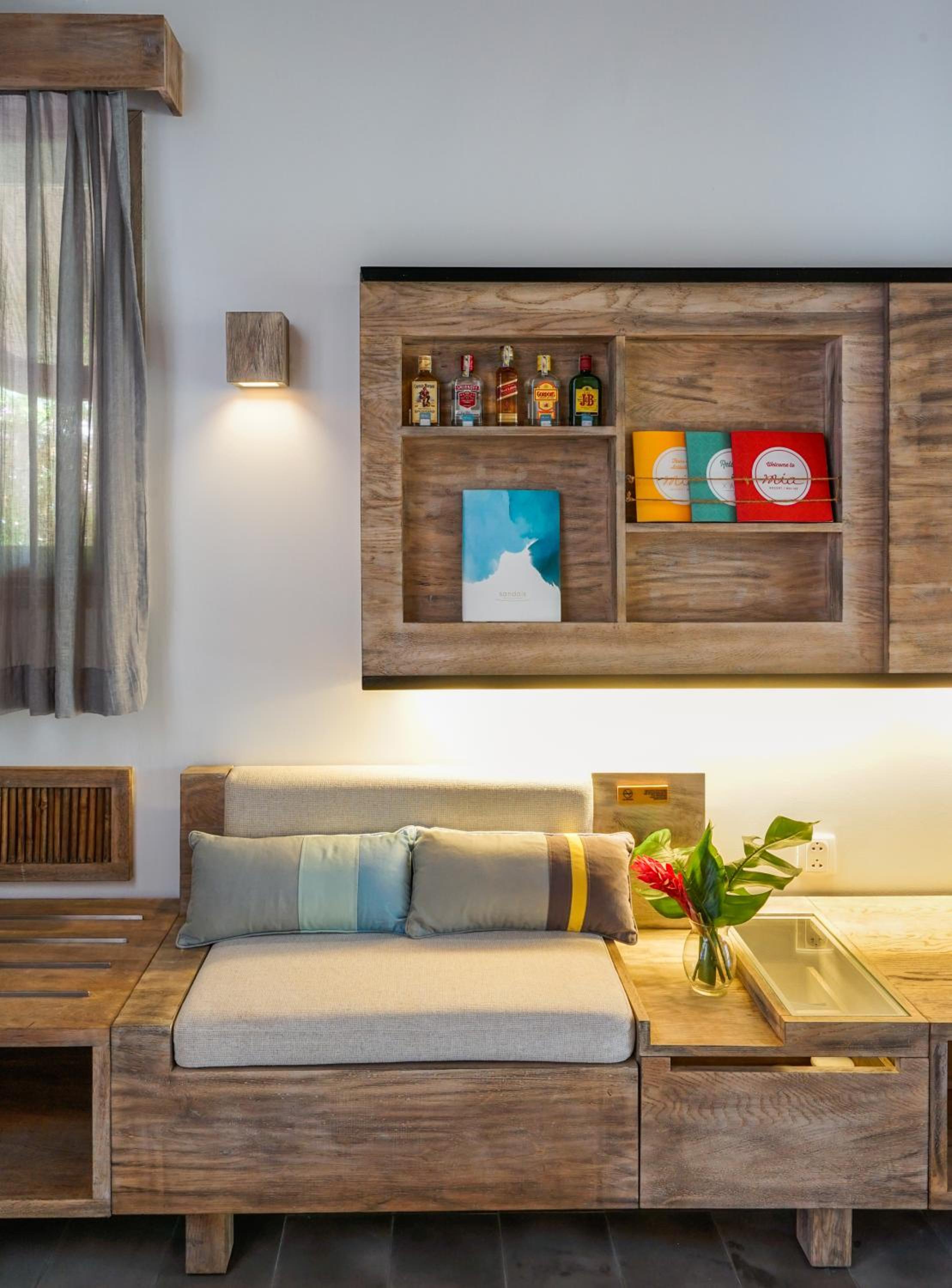 Beach Front Bungalow  - Photo 2