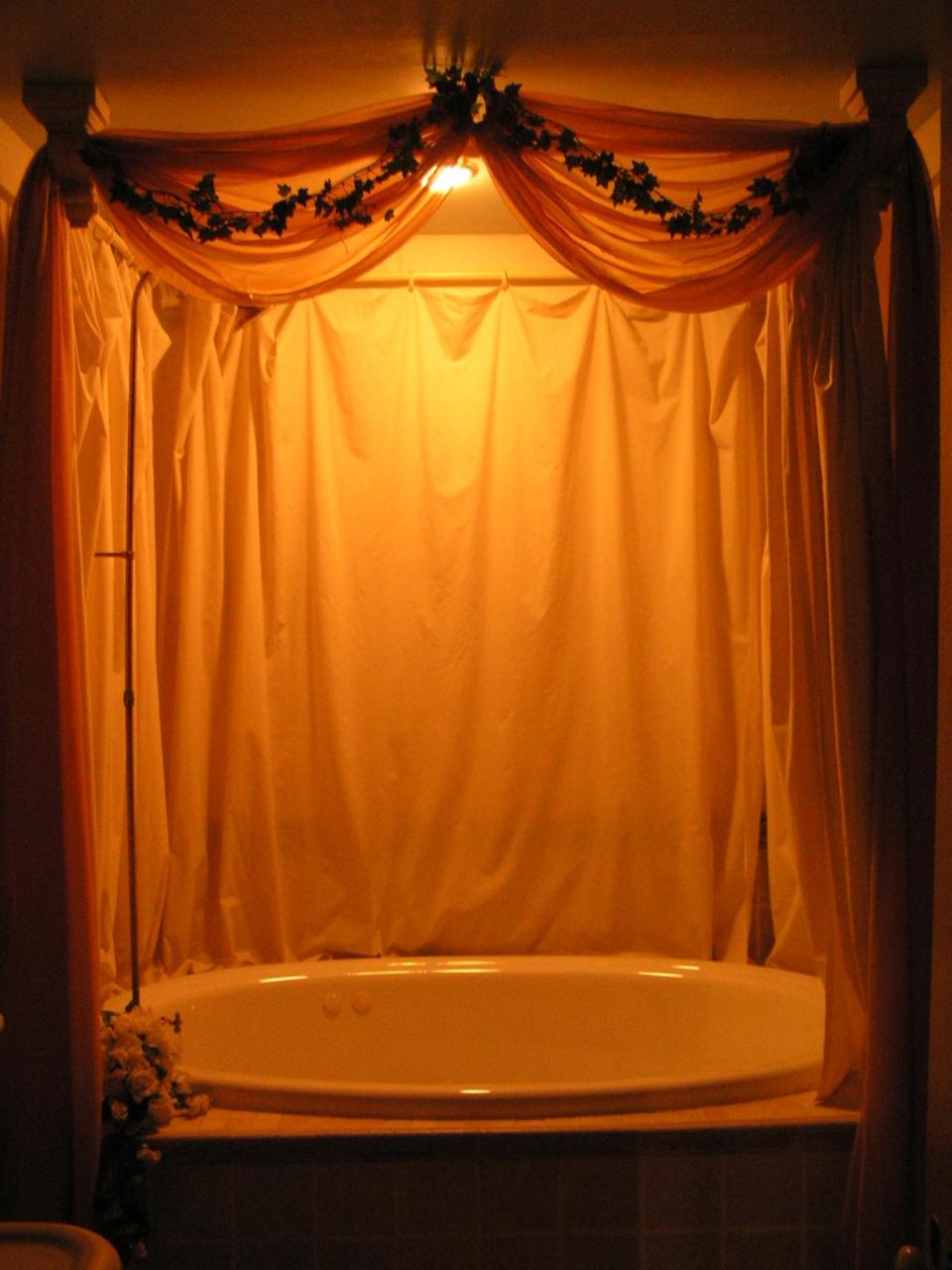 Deluxe King Room photo 2