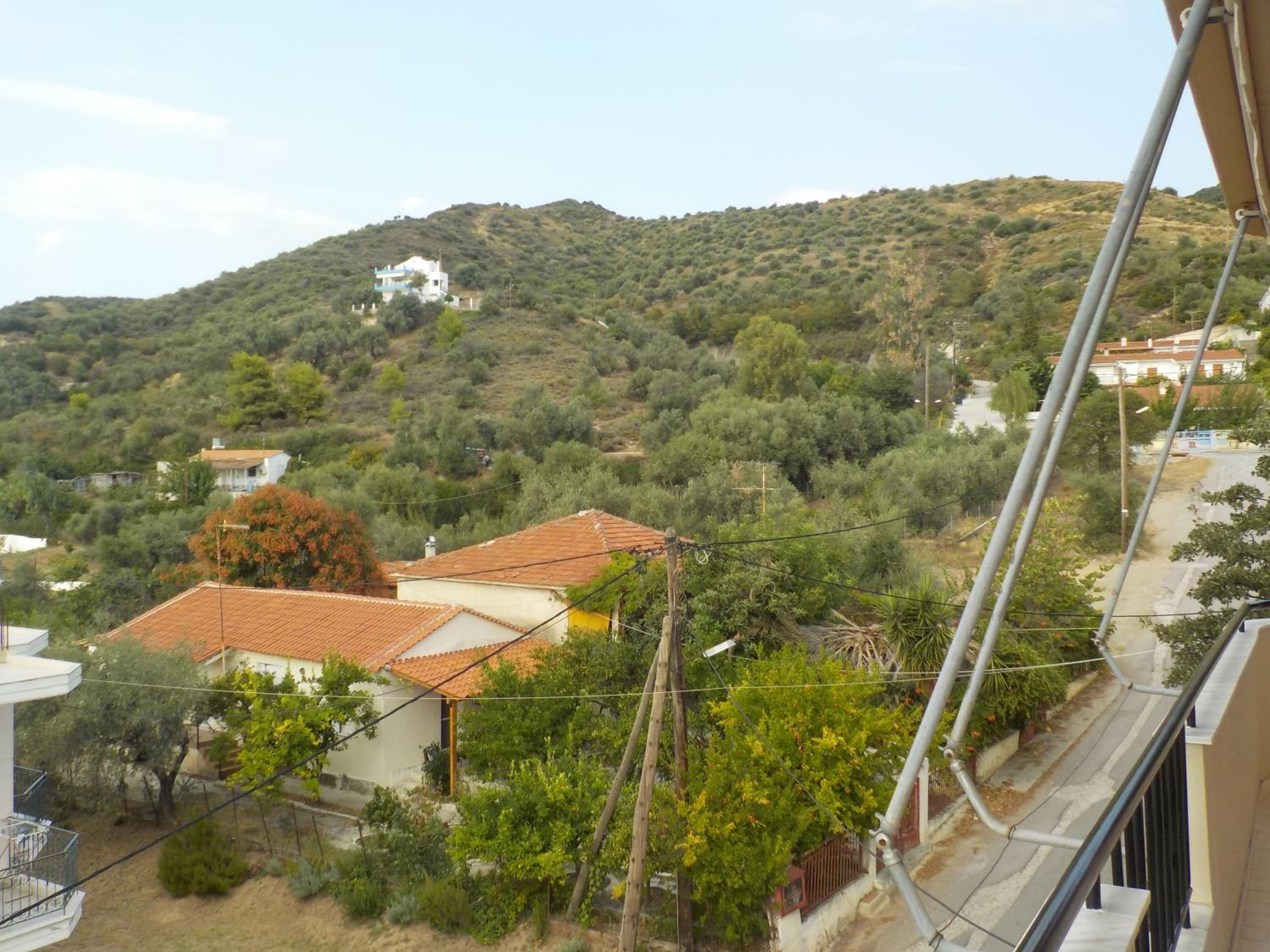 Apartment with Sea View and Mountain View (2 Adults) - Photo 4