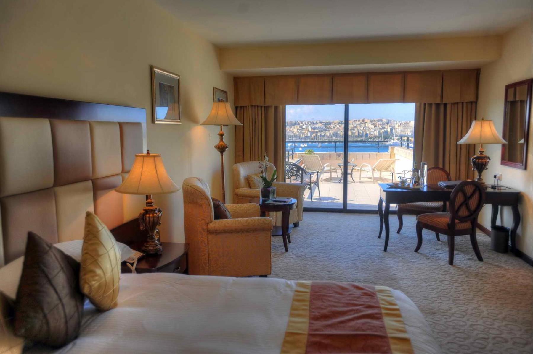 Deluxe Double Room with Full Sea View and Terrace - Photo 8