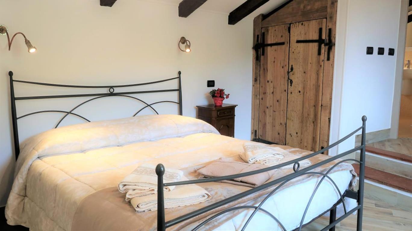 Double Room - Photo 6