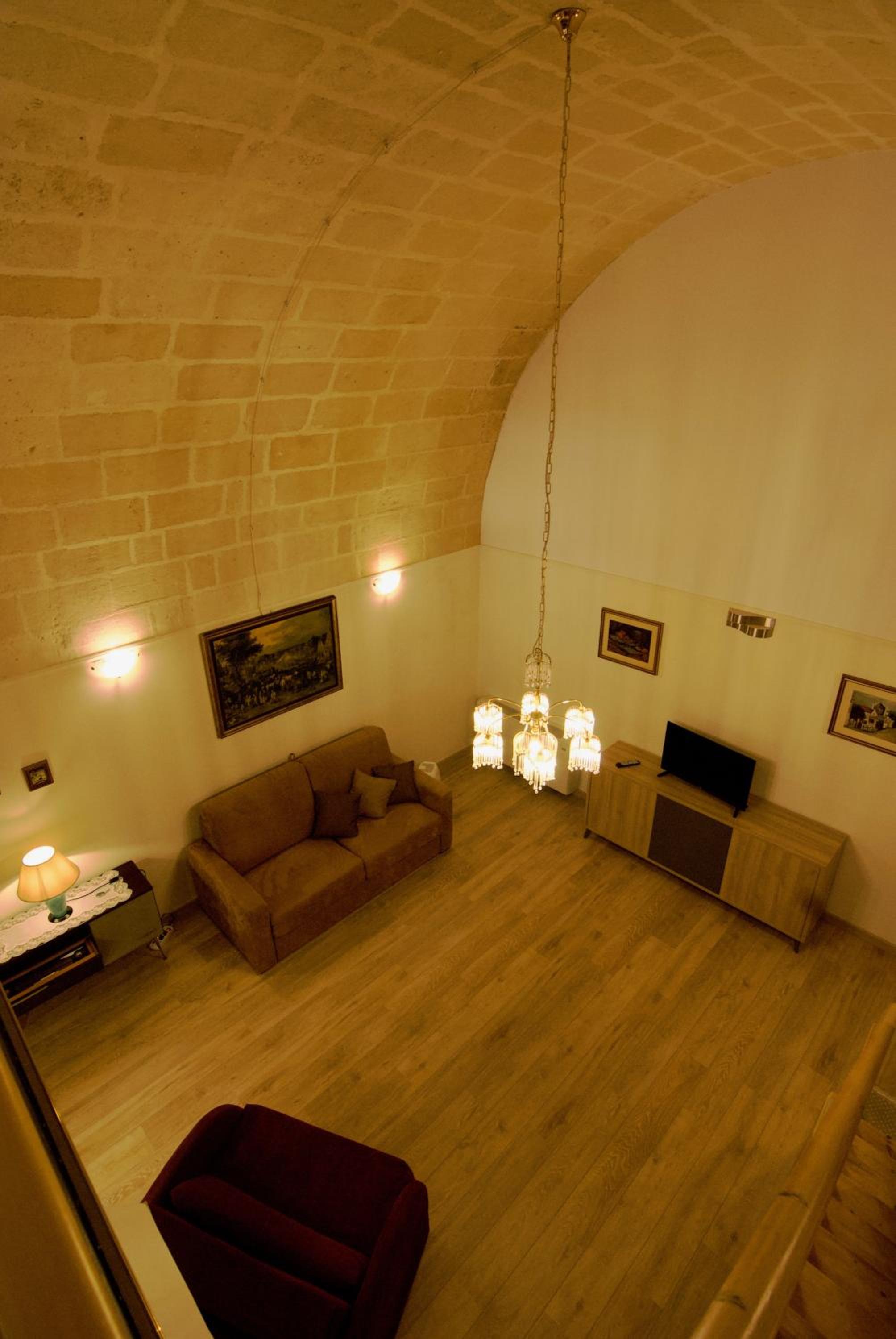 Maisonette - Photo 13