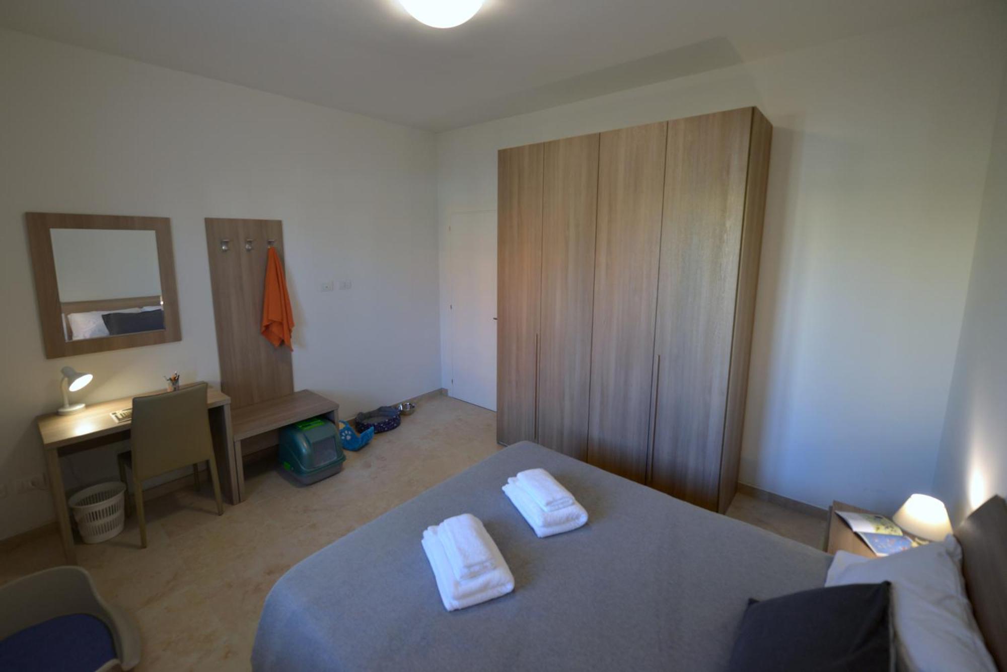 Double Room with Private External Bathroom photo 2