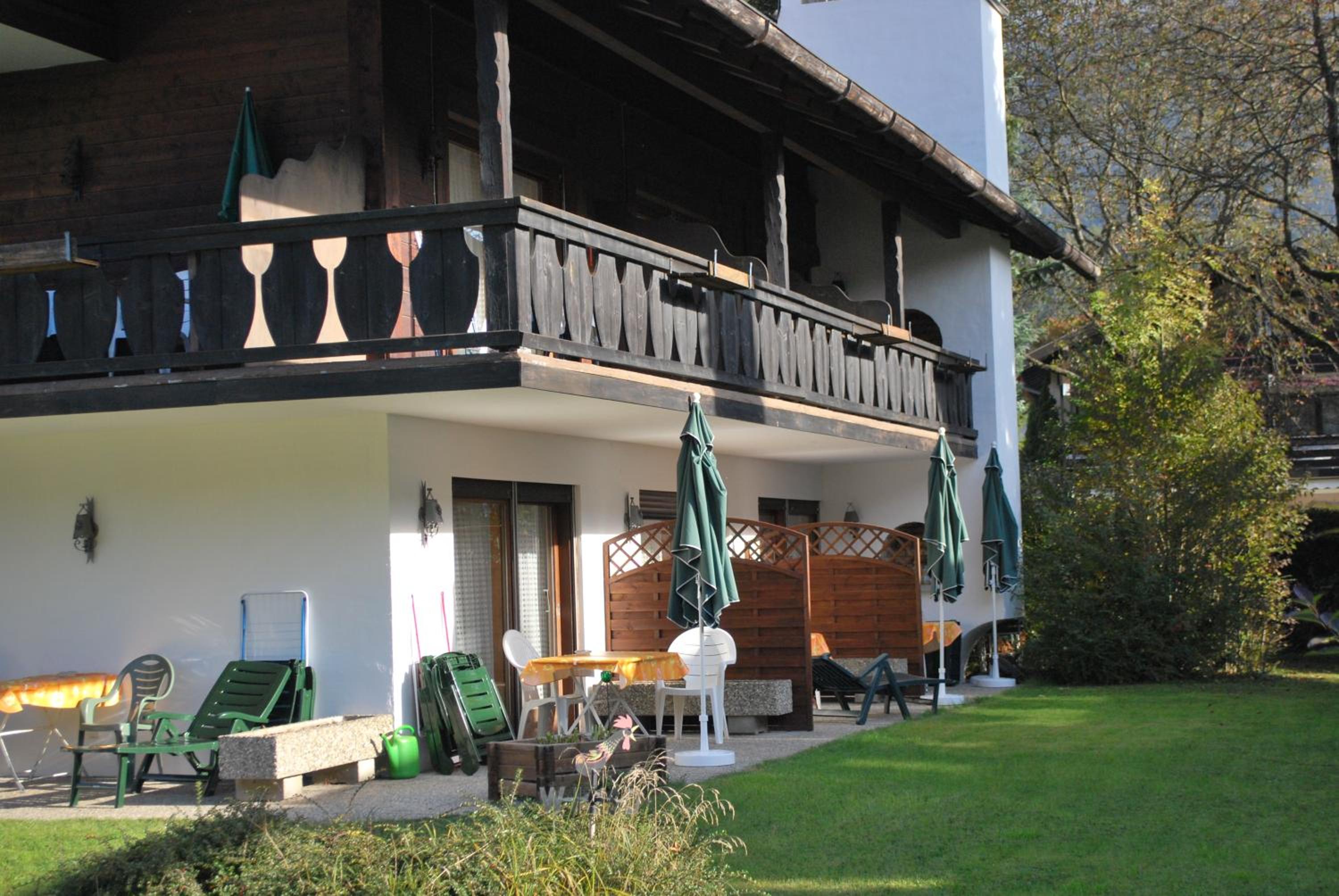 Apartment with Terrace photo 3