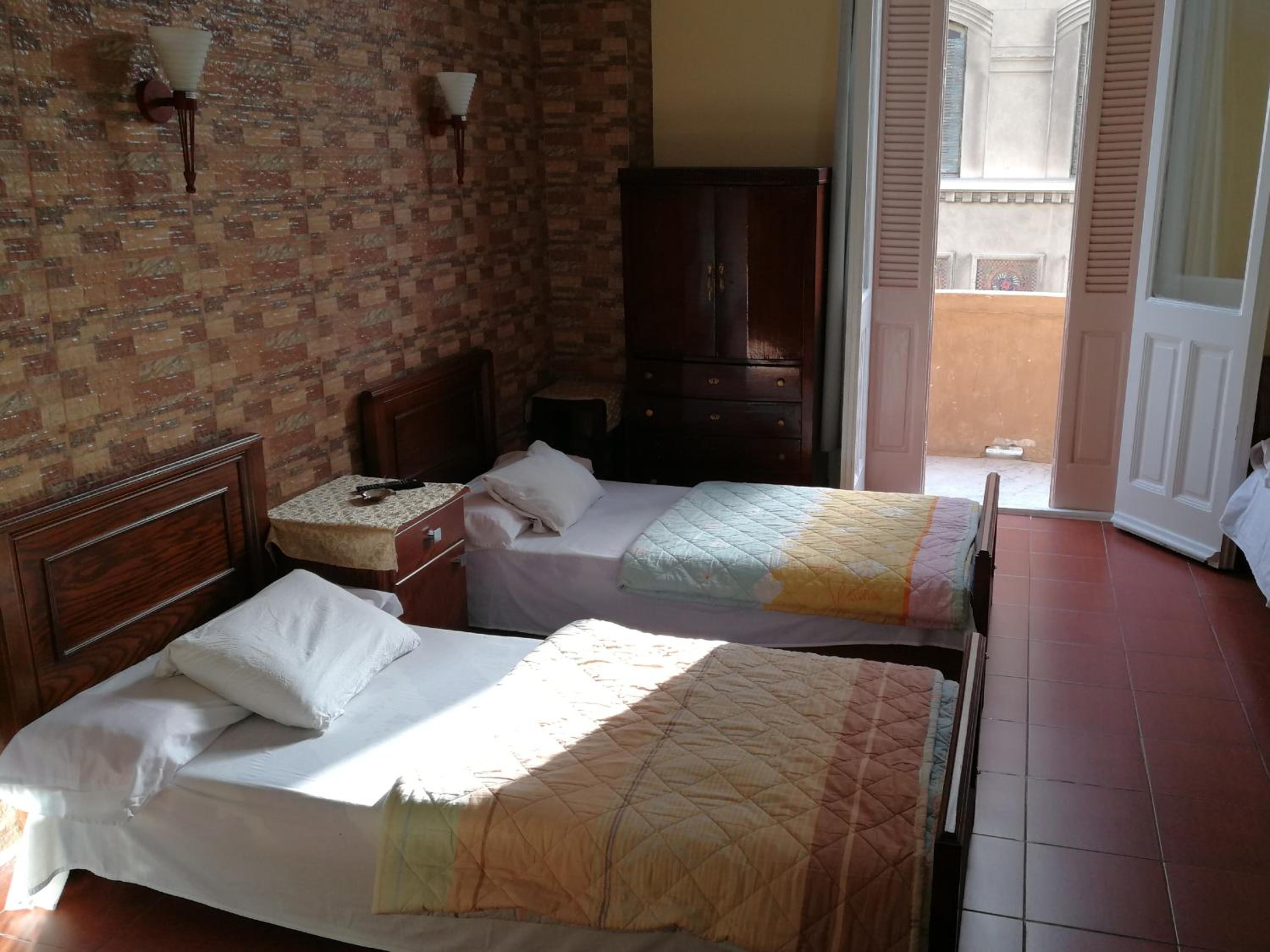 Single Room with Private Bathroom